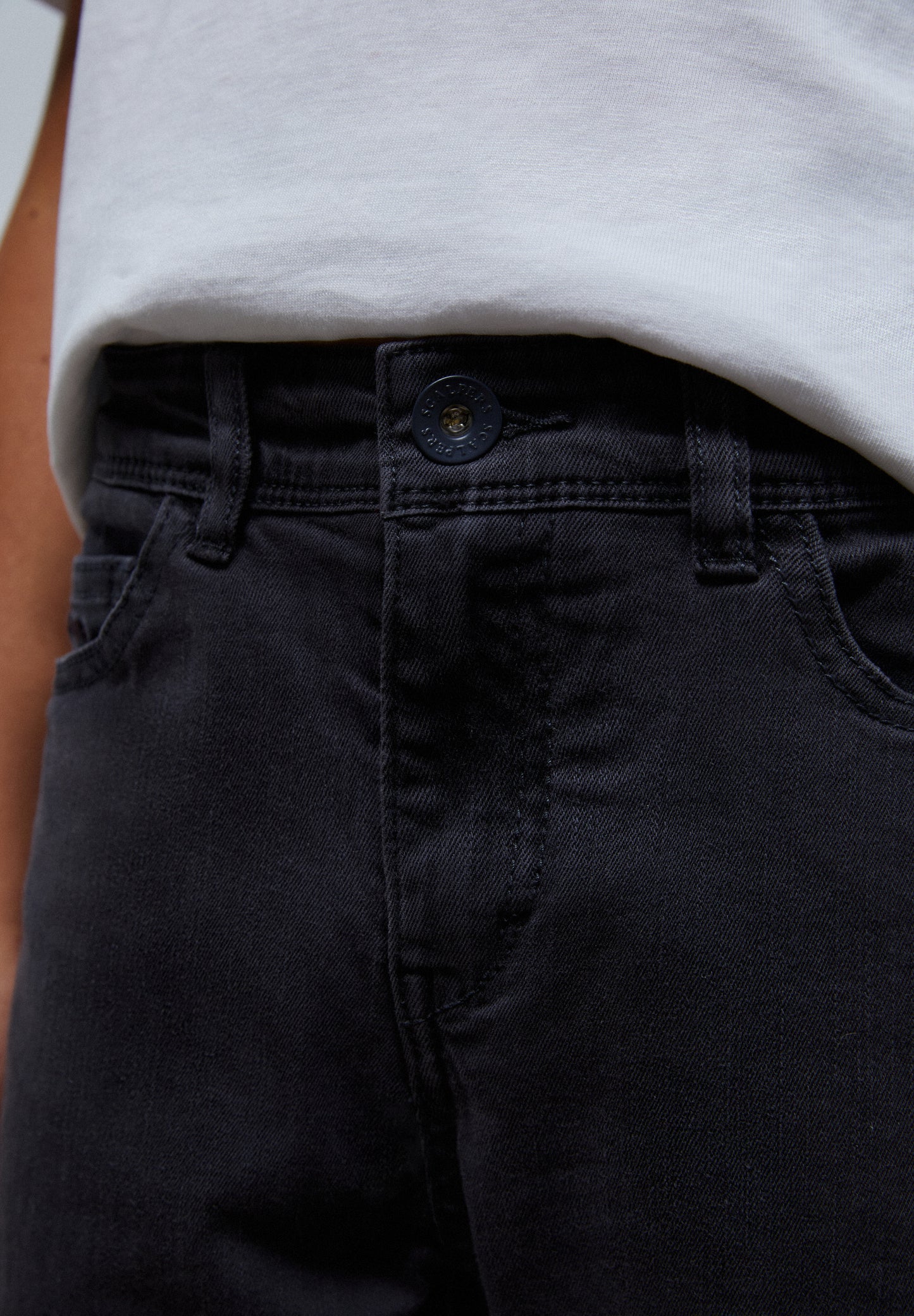 PANTALÓN CINCO BOLSILLOS