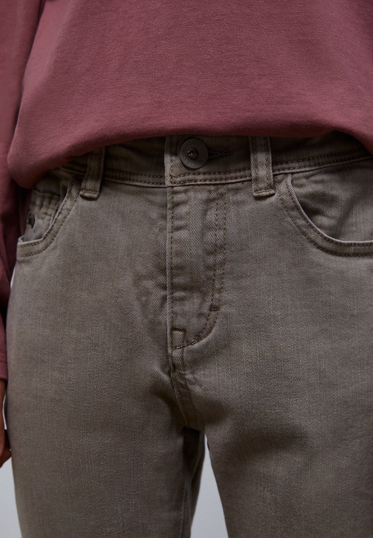 PANTALÓN CINCO BOLSILLOS