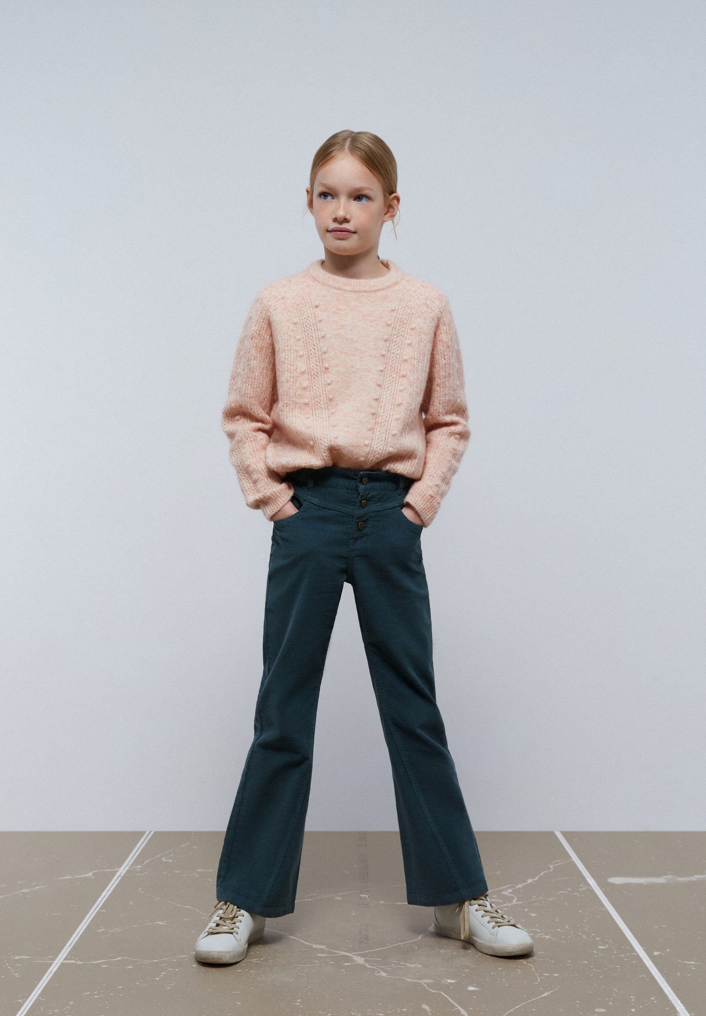 PANTALÓN FLARE MICROPANA