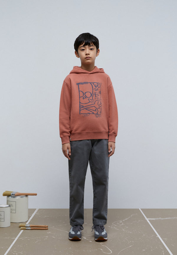 SUDADERA CAPUCHA PRINT FRONTAL
