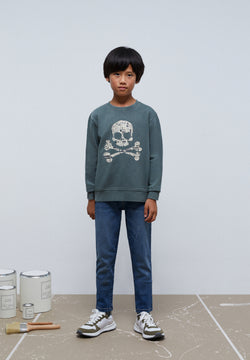 SUDADERA CALAVERA TEXTO PERIÓDICO
