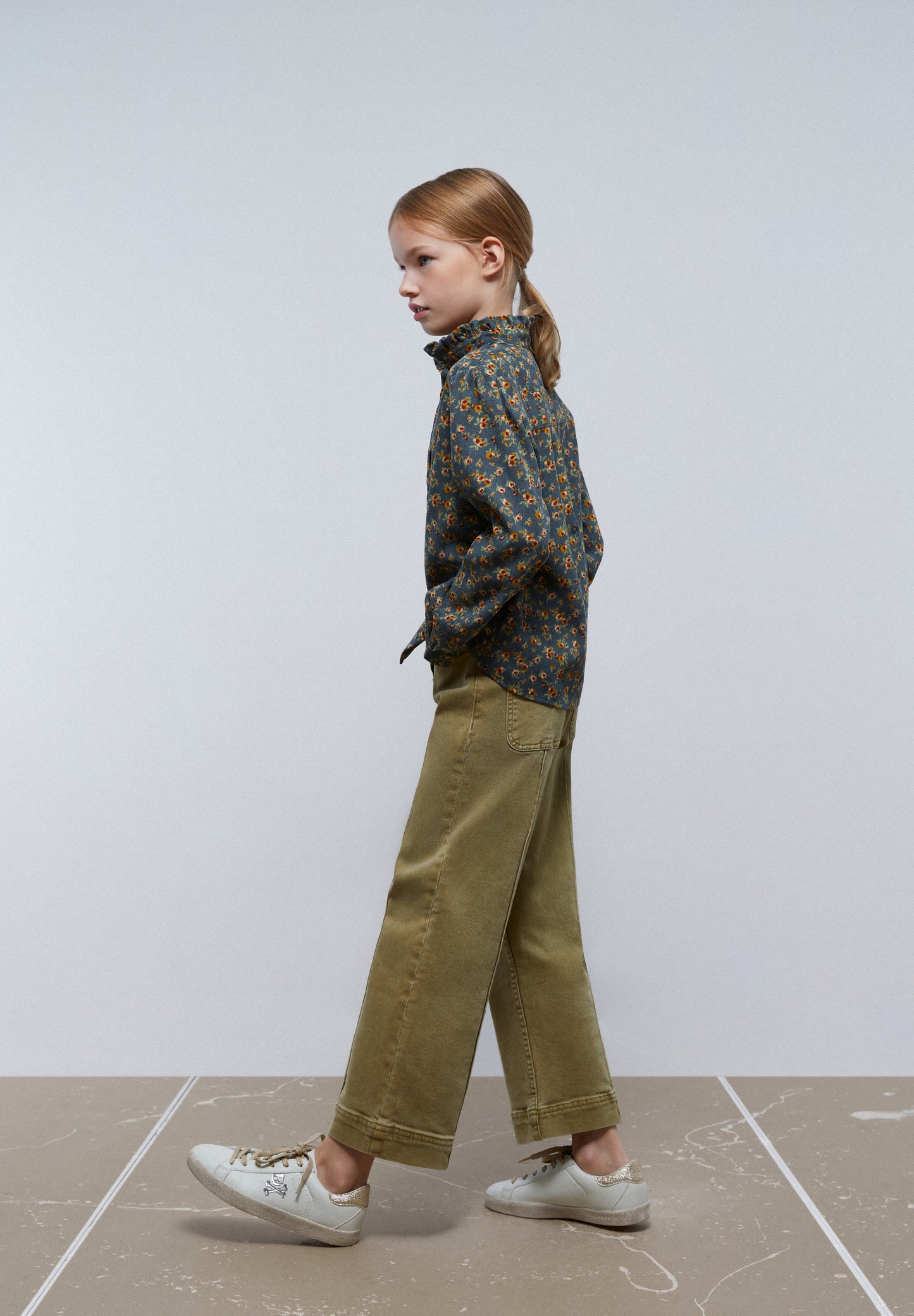 BLUSA FLORES MICROPANA