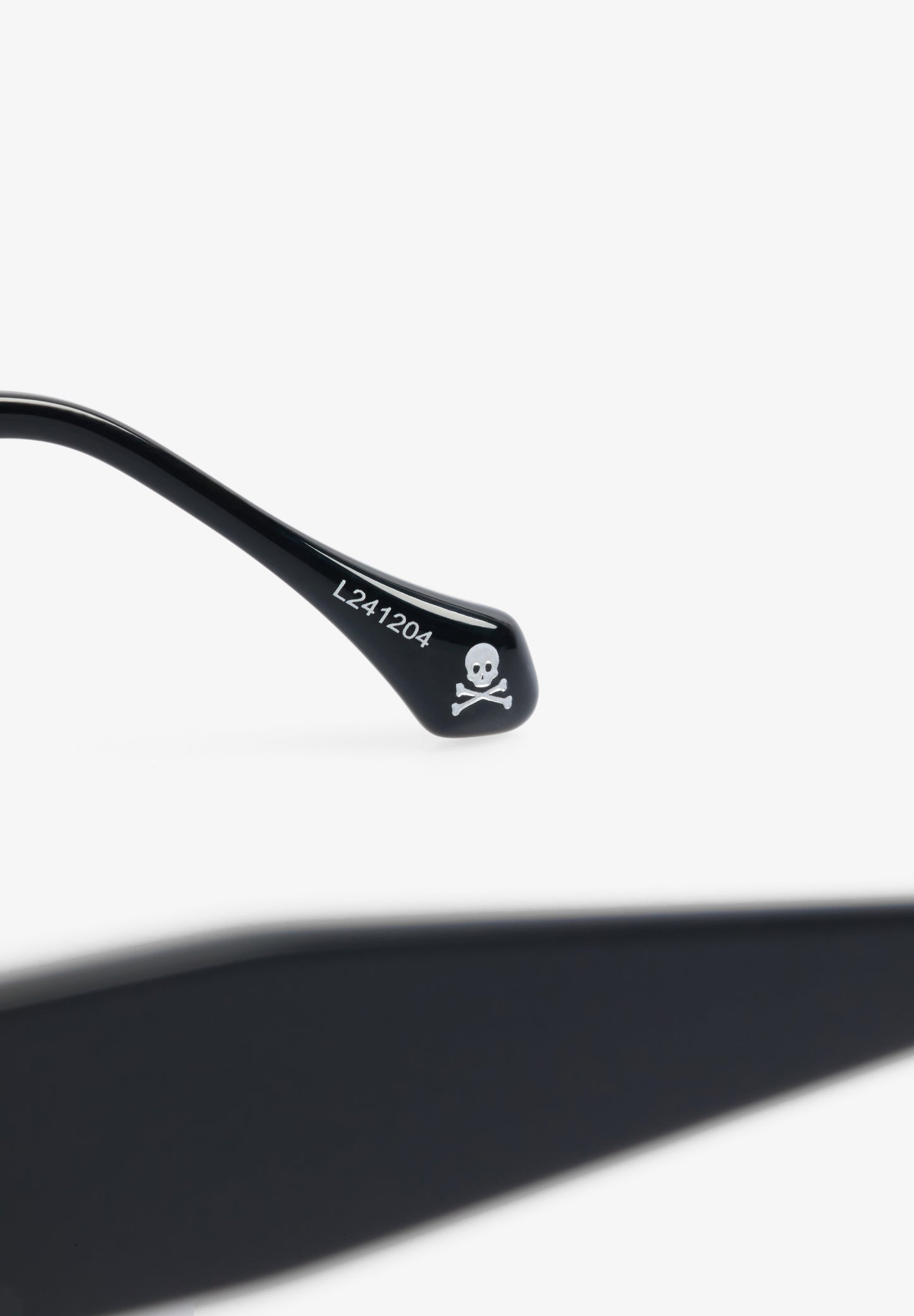 GAFAS DE SOL RECTANGULARES ESTRECHAS