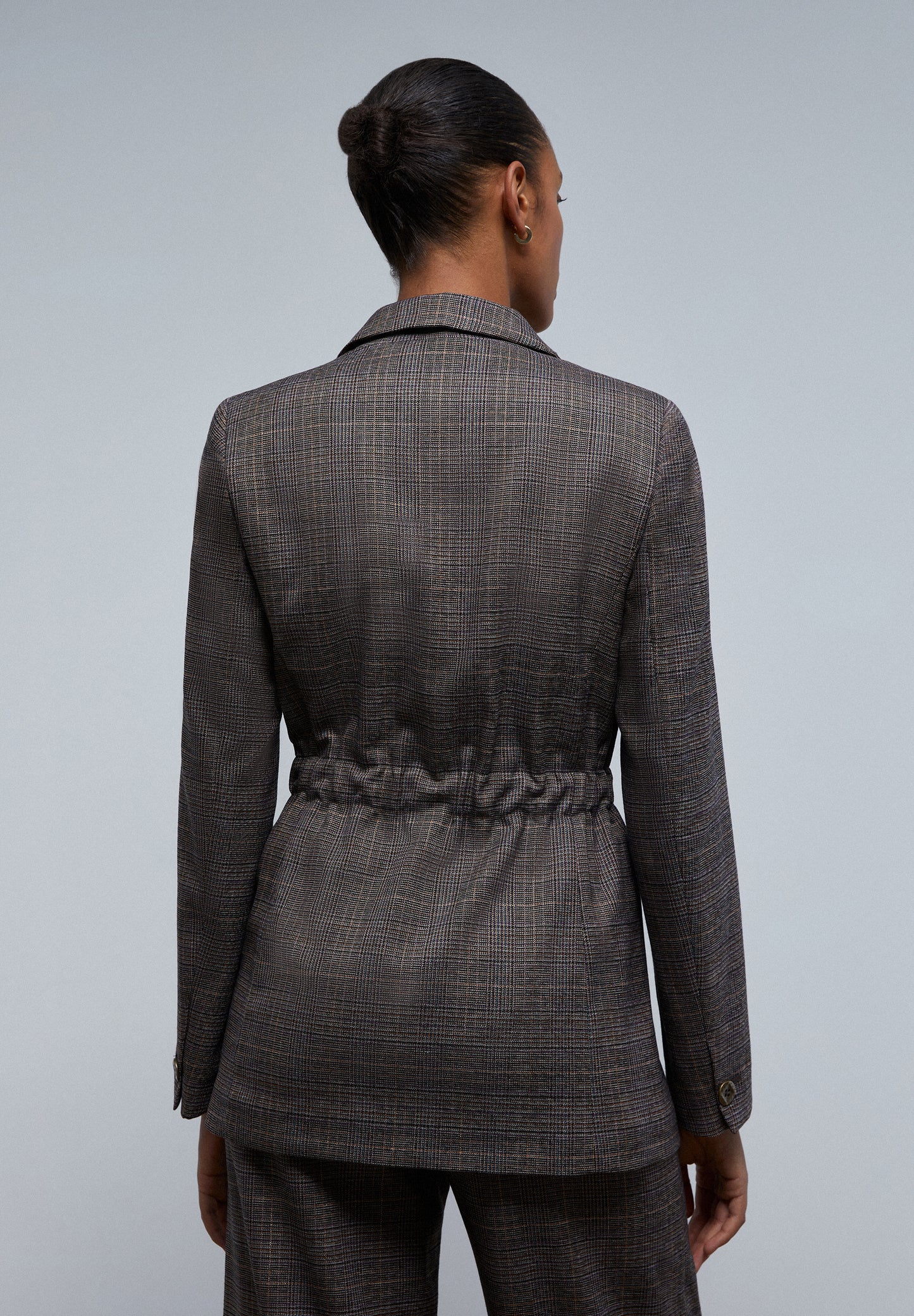 BLAZER CUADROS CINTURA AJUSTABLE