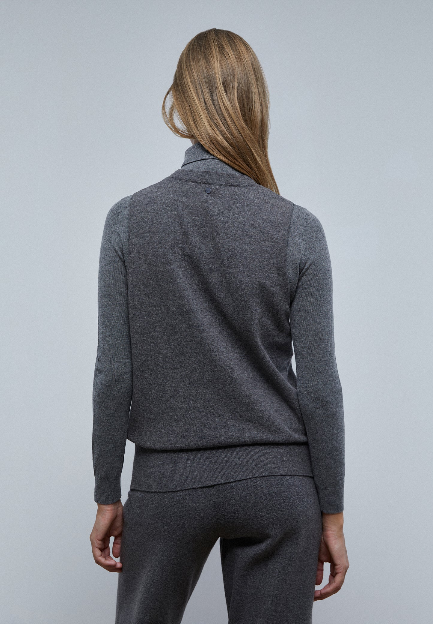 CHALECO PUNTO BOTONES