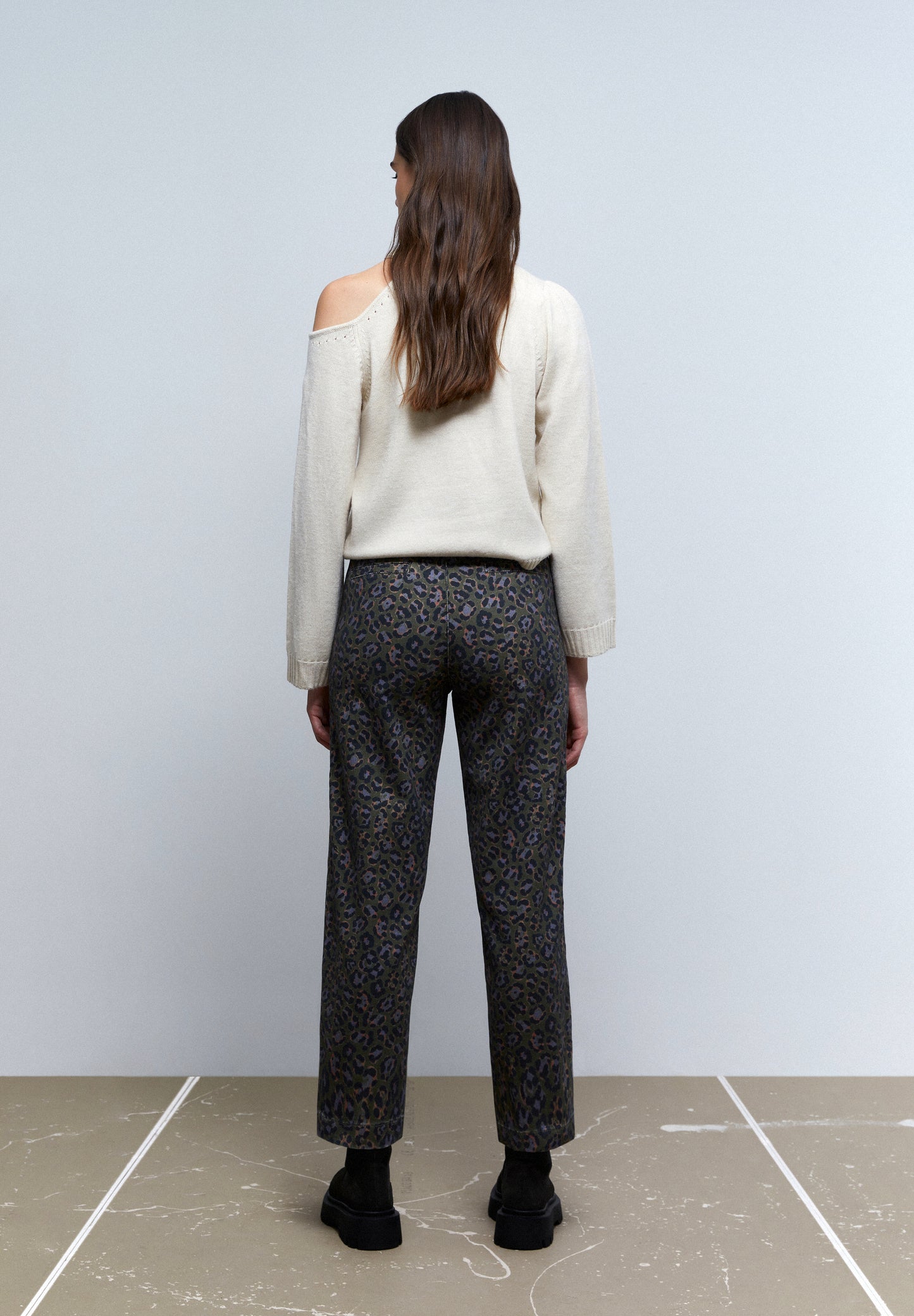 PANTALÓN CHINO ANIMAL PRINT