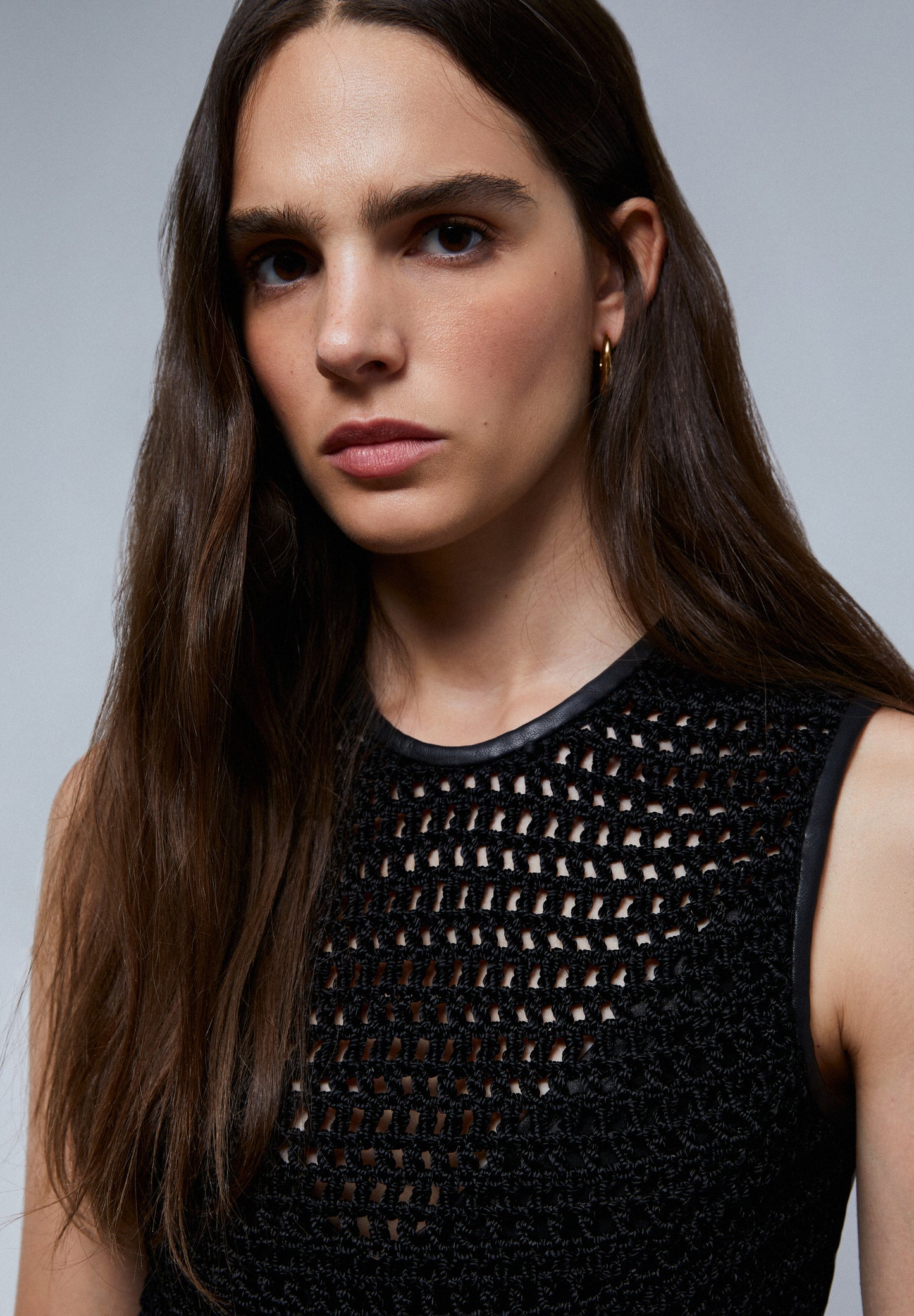 TOP PIEL DETALLE ESPALDA