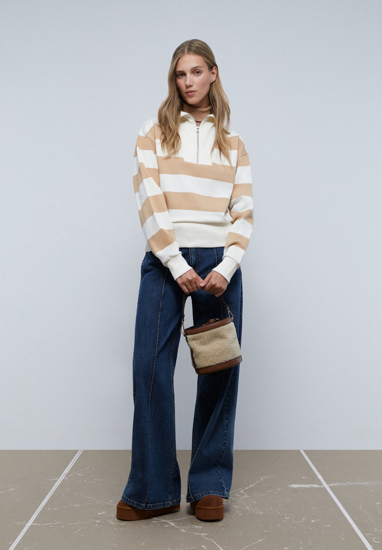 SUDADERA RAYAS CREMALLERA CUELLO