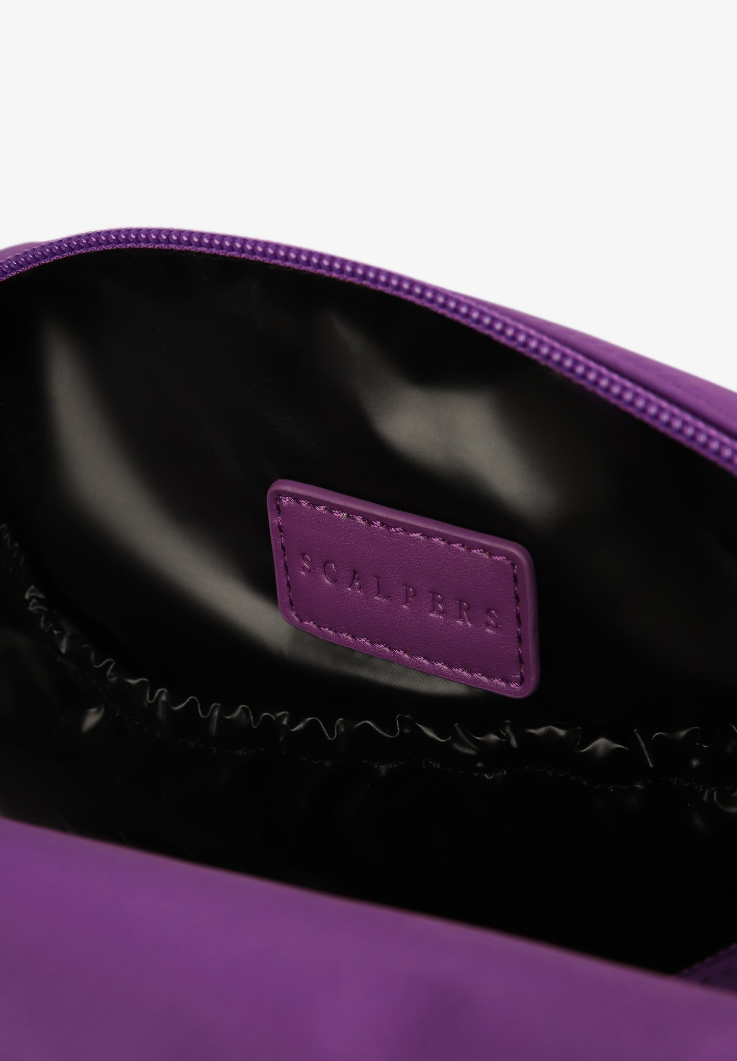 NECESER DETALLE CREMALLERA