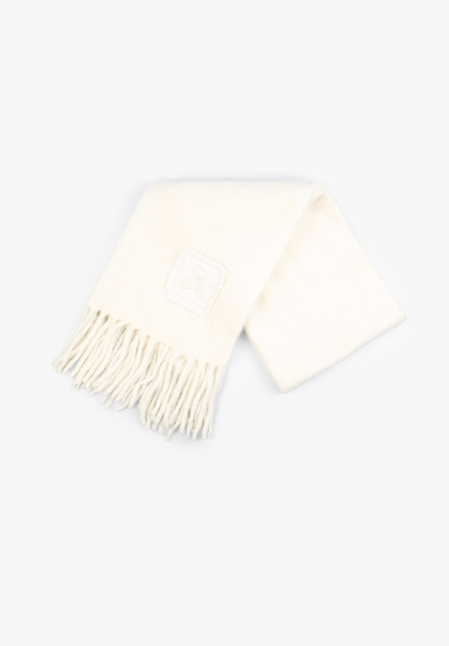 BUFANDA DETALLE PARCHE CALAVERA