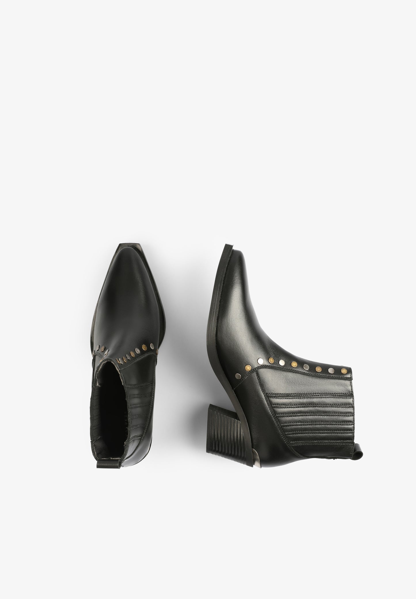 BOTÍN COWBOY TACHUELAS