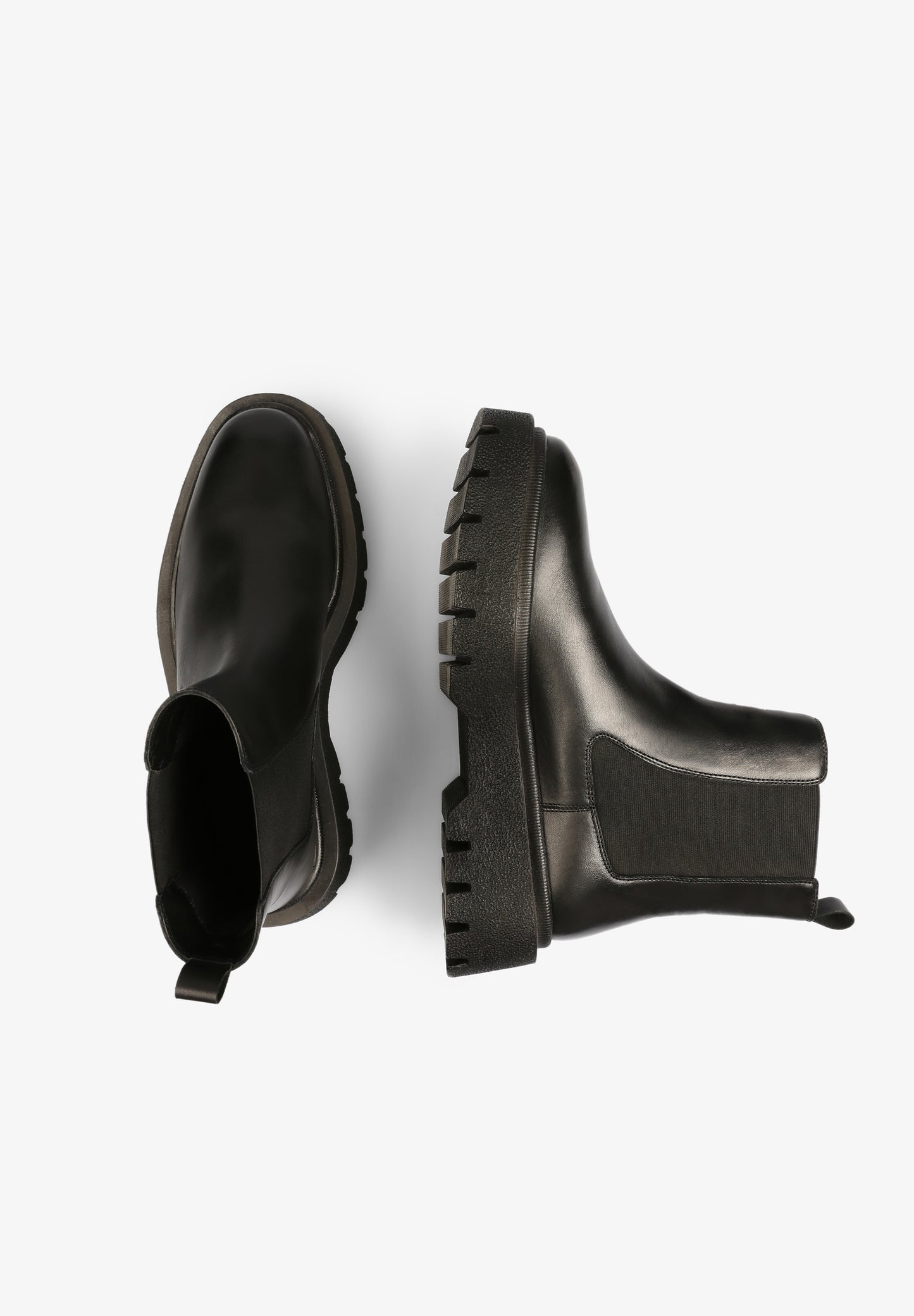 BOTAS CORTAS SUELA TRACK