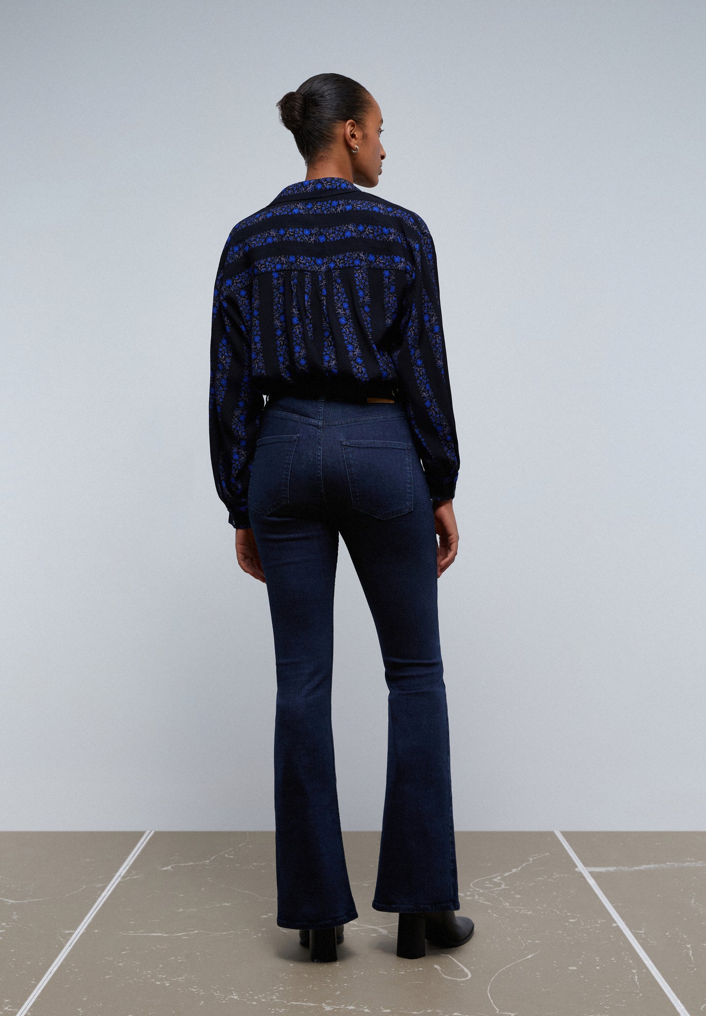 JEANS BOOTCUT ABERTURAS