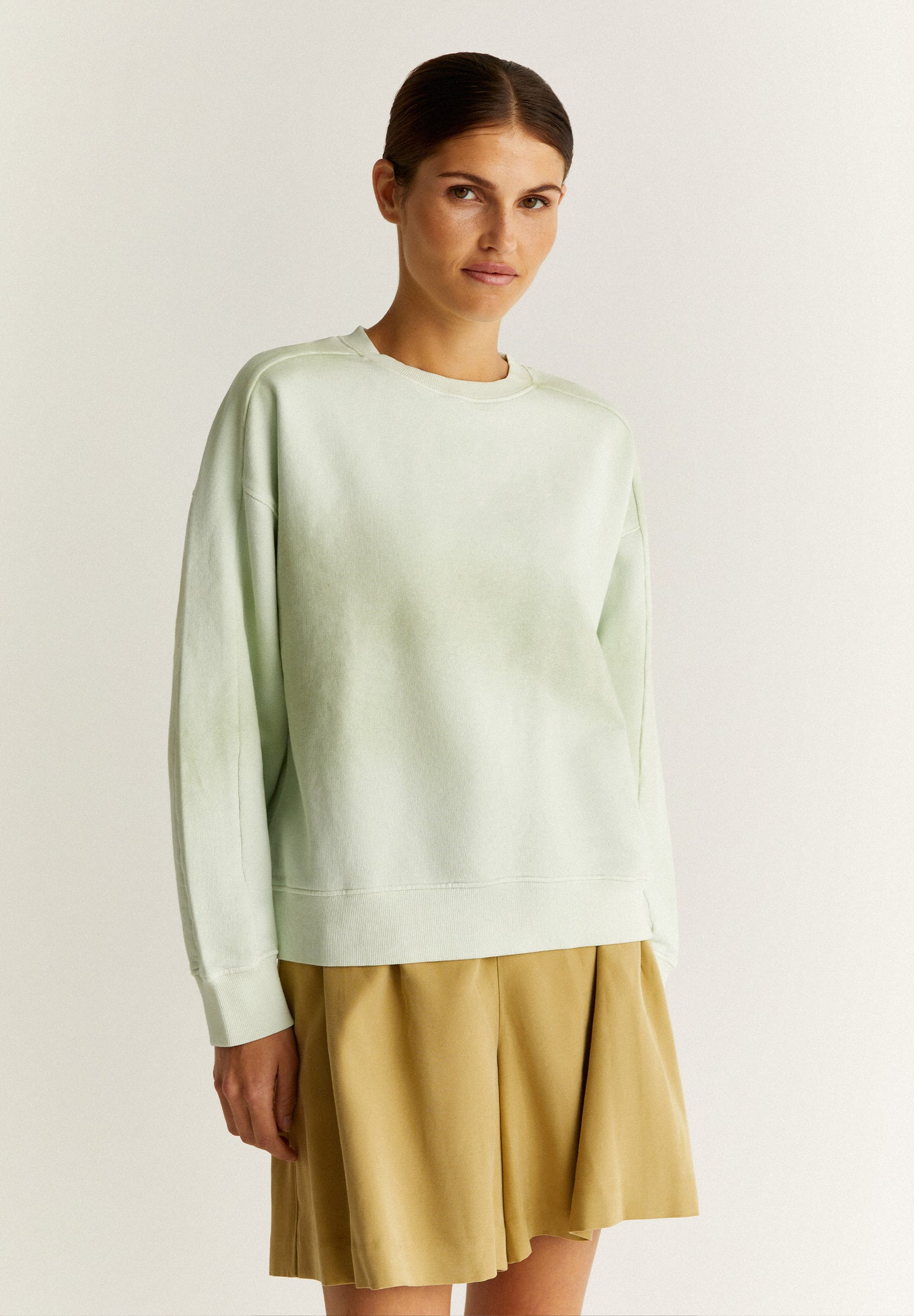 SUDADERA TIE DYE CALAVERA TRASERA