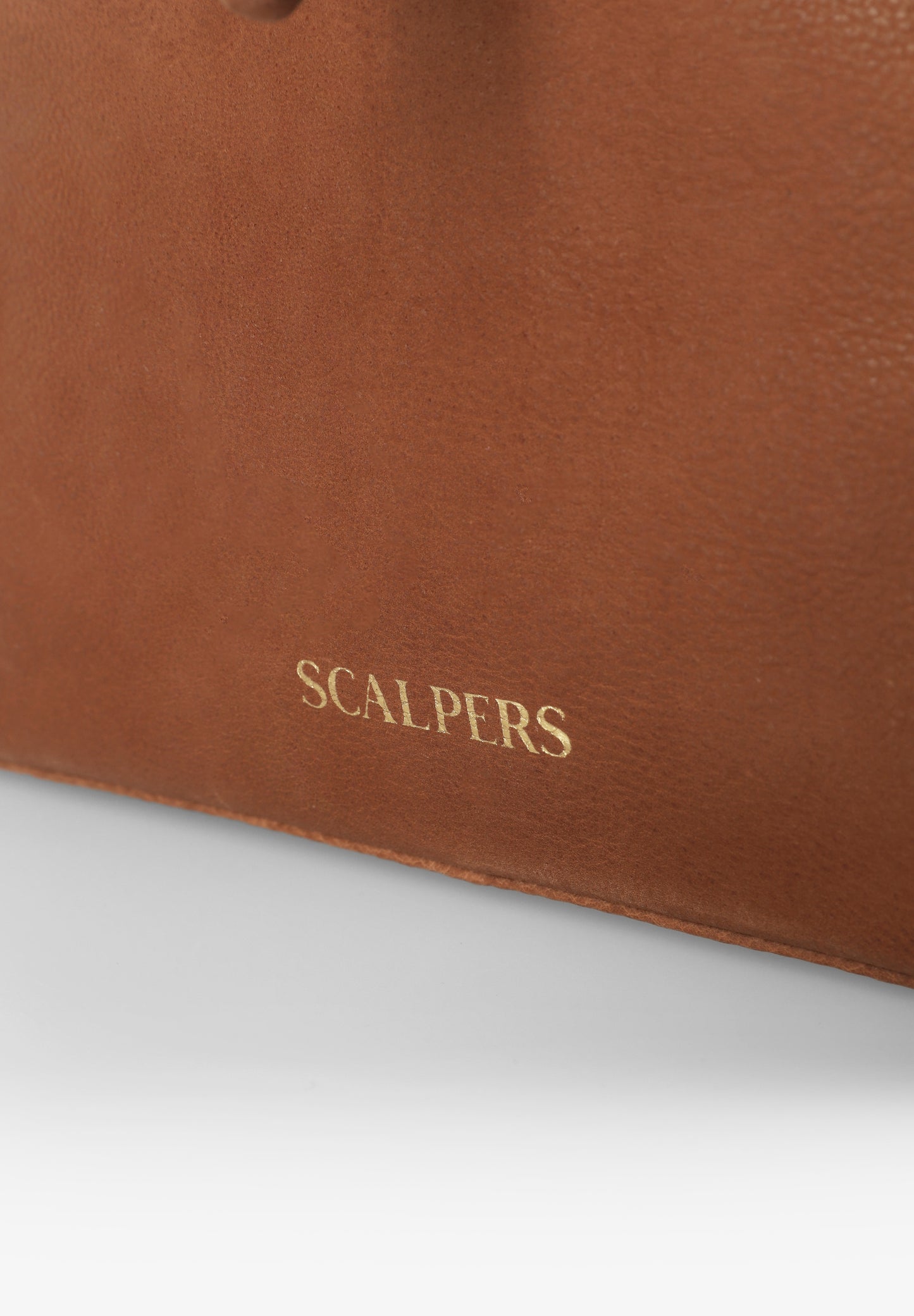 BOLSO SACO PIEL DETALLE CORDÓN