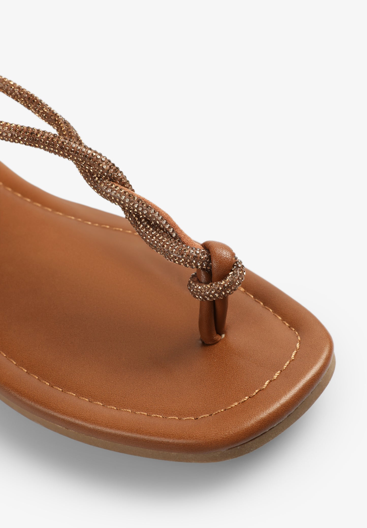 SANDALIAS TIRA PIEL DETALLE STRASS