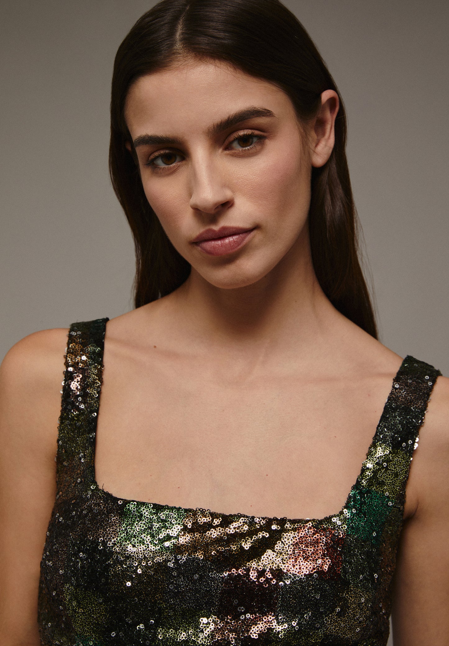 TOP MINI CROPPED LENTEJUELAS