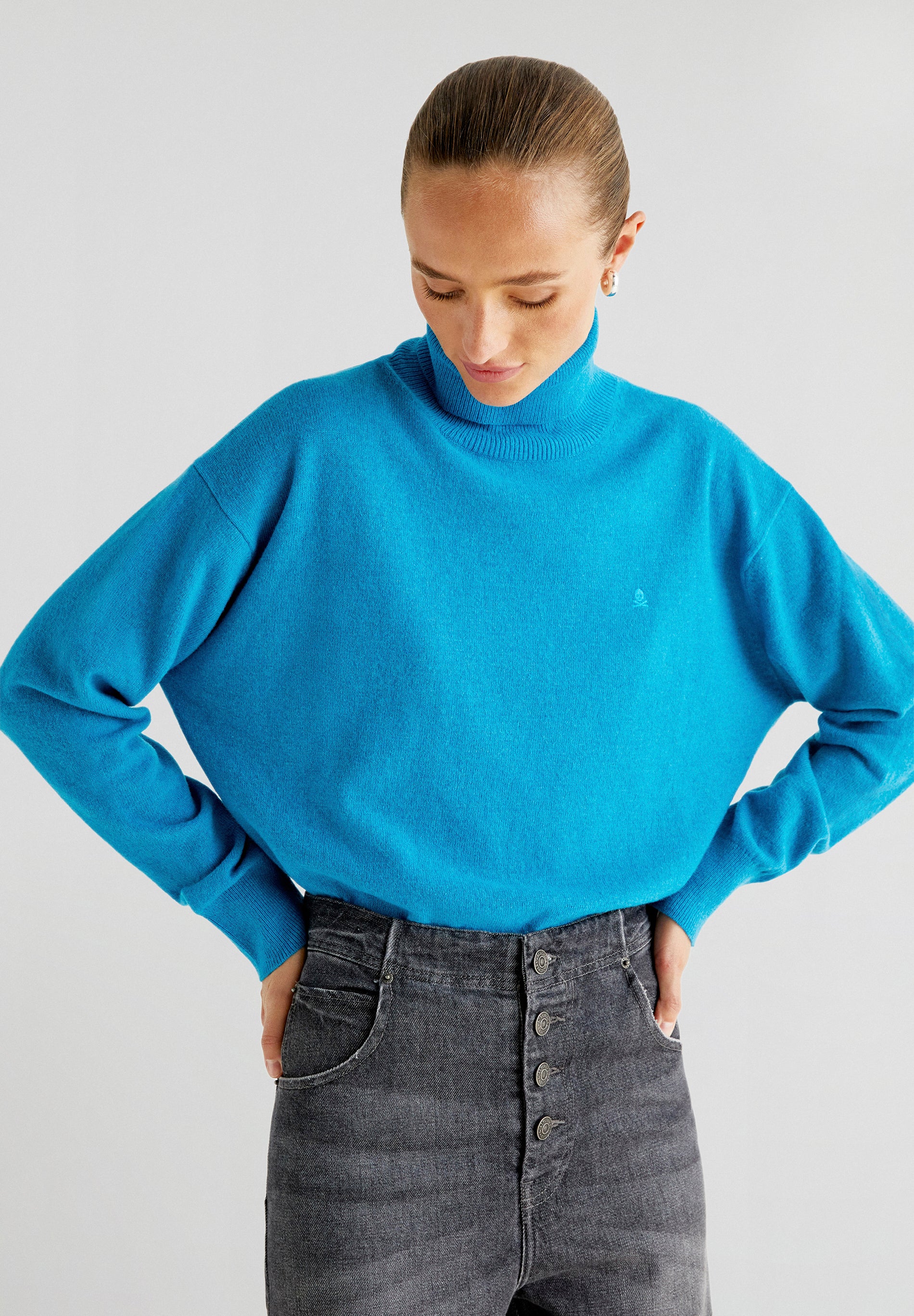 JERSEY CUELLO ALTO CALAVERA