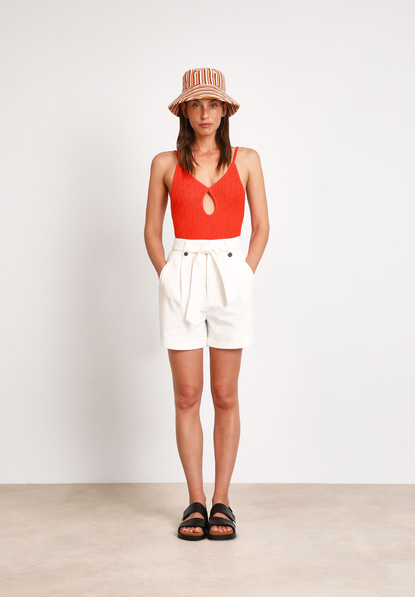 ARTLOVE | SHORT JOCELYNE