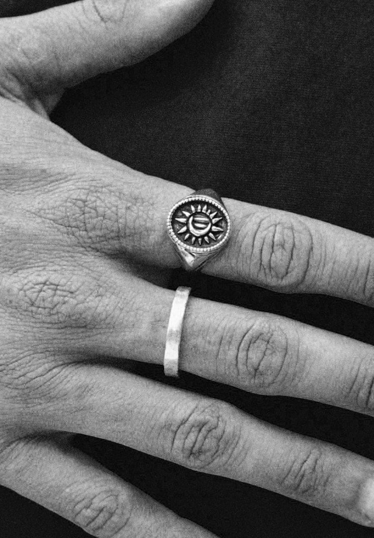 TWOJEYS | ANILLO MIDNIGHT - Scalpers