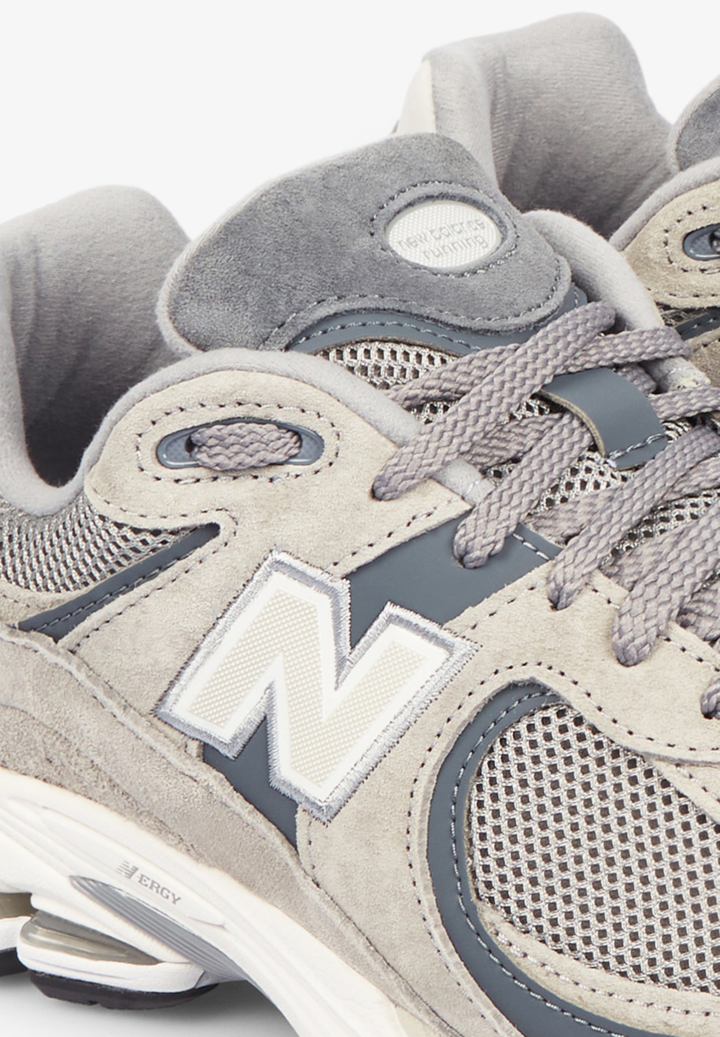 NEW BALANCE | SNEAKERS 2002R HOMBRE - Scalpers