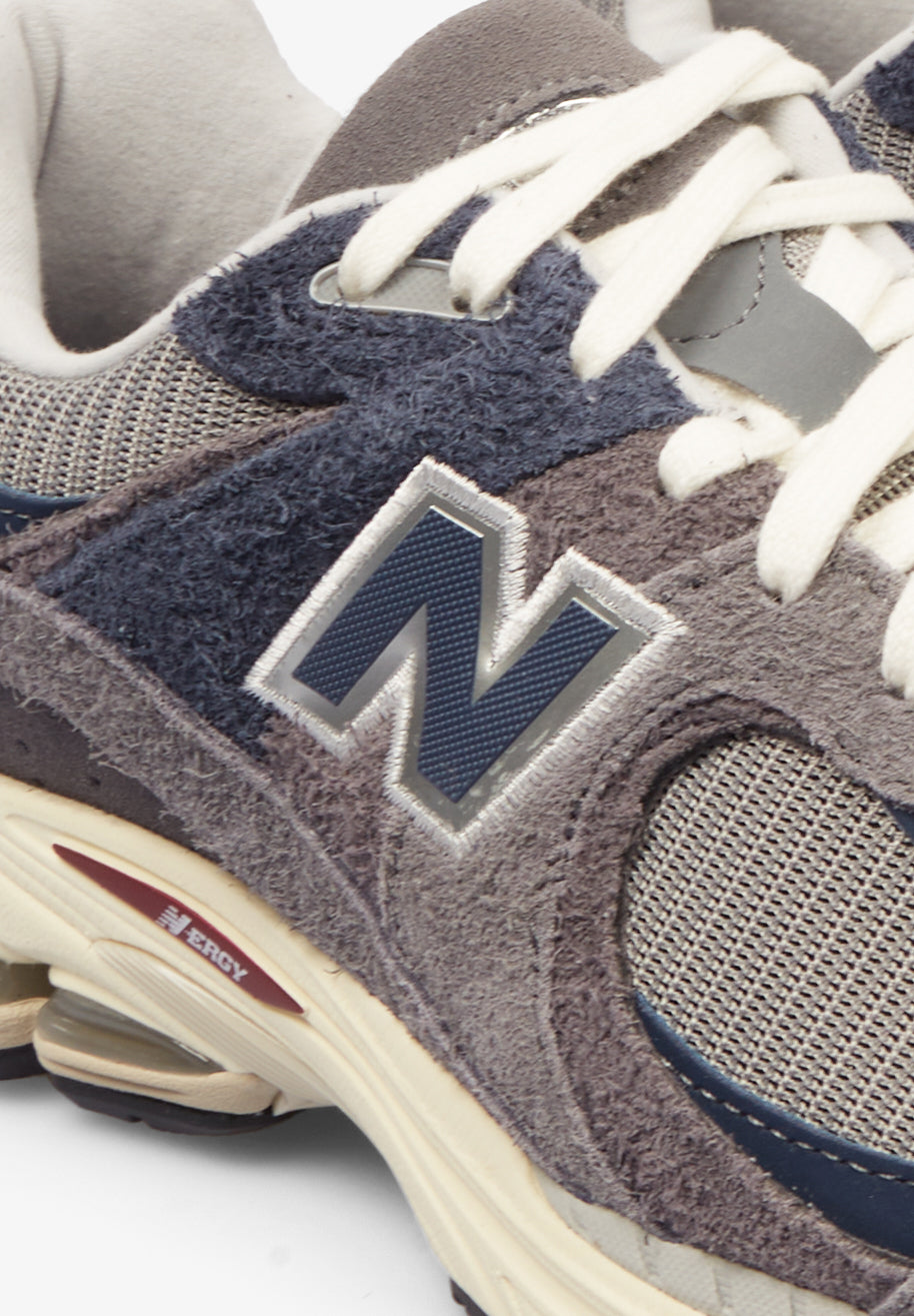 NEW BALANCE | SNEAKERS 2002R HOMBRE - Scalpers