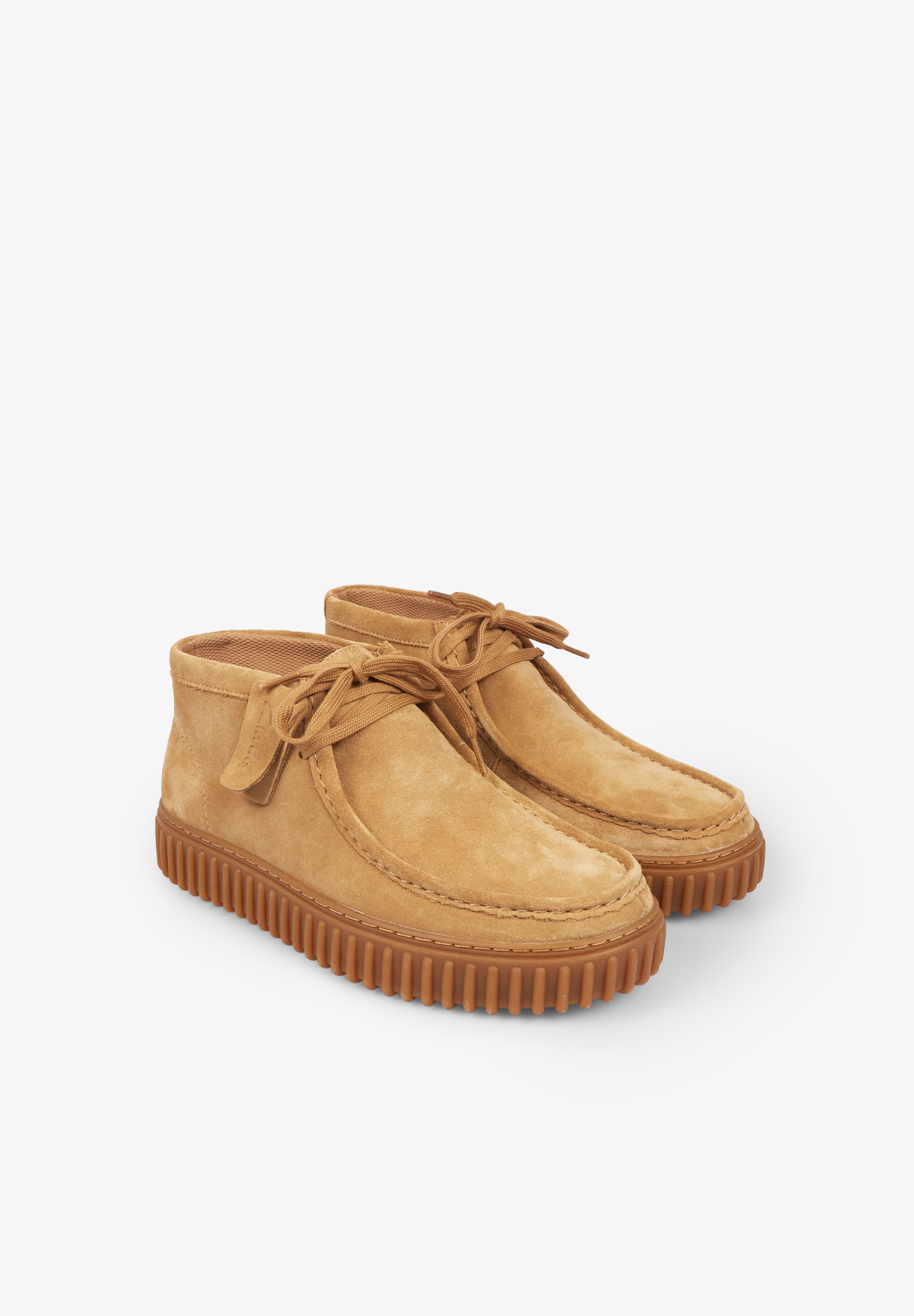 CLARKS | BOTAS DESERT TORHILL HOMBRE - Scalpers