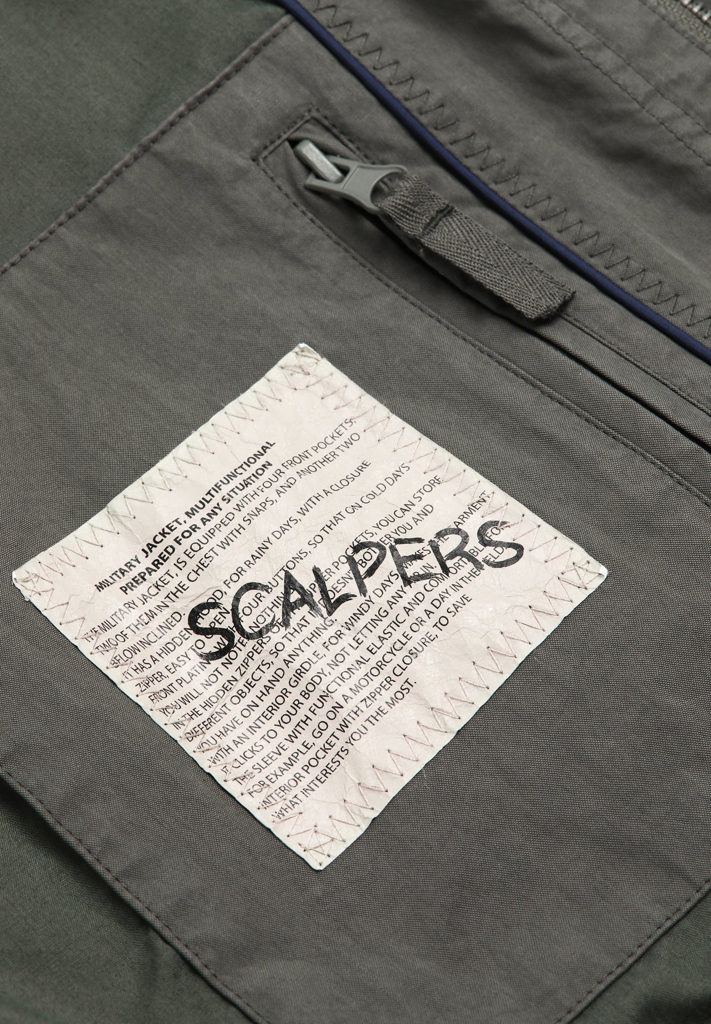 CHAQUETA MILITAR BOLSILLOS