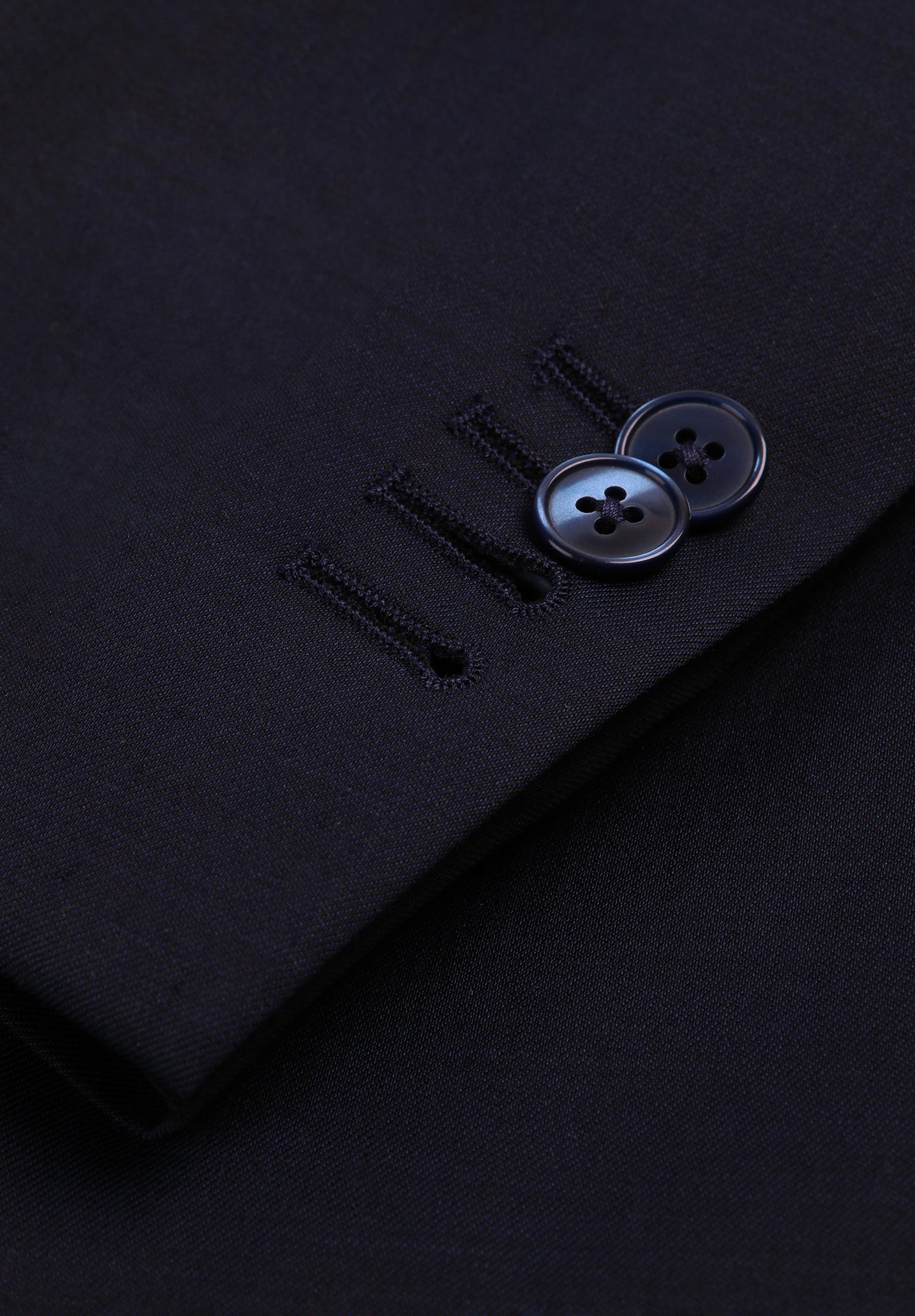 TRAJE CLÁSICO LISO AZUL MARINO