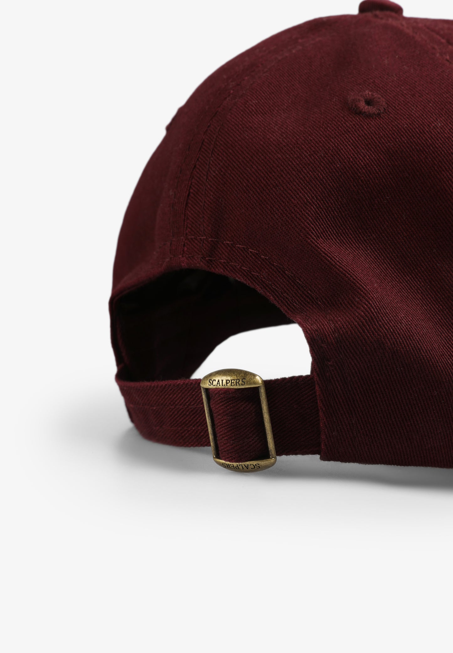 GORRA CALAVERA BORDADA TONO