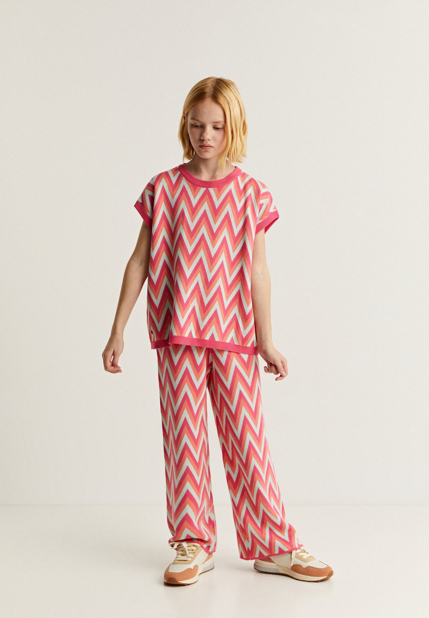 PANTALON PUNTO ZIG ZAG