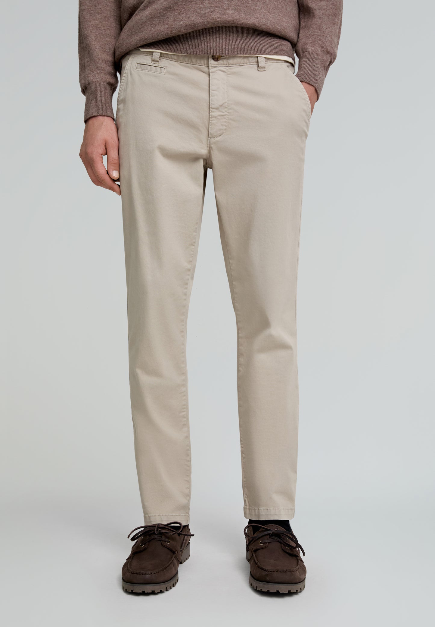 PANTALÓN CHINO CASUAL