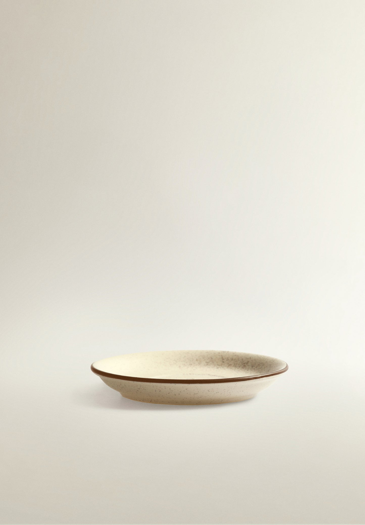 PLATO TAZA CAFÉ CERÁMICA FILO