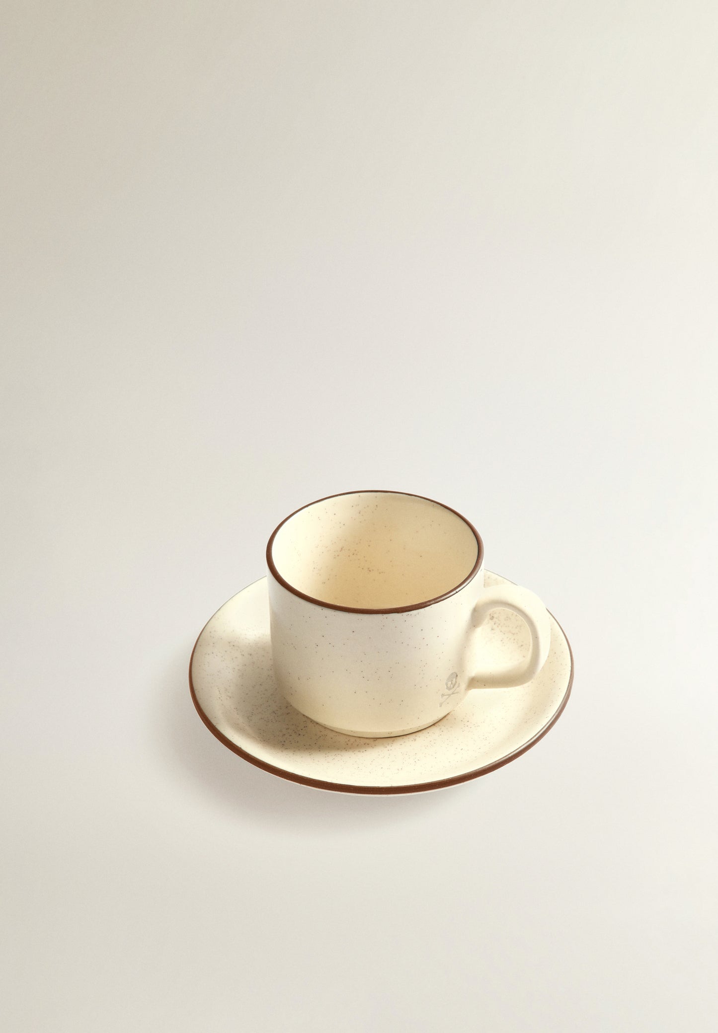 PLATO TAZA CAFÉ CERÁMICA FILO