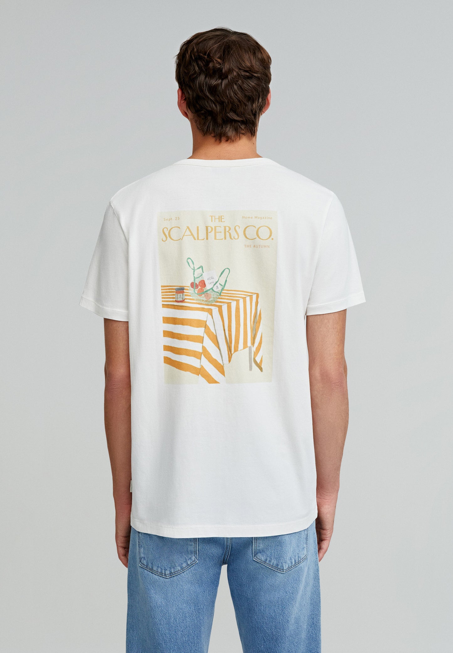 CAMISETA ILUSTRACIÓN TRASERA