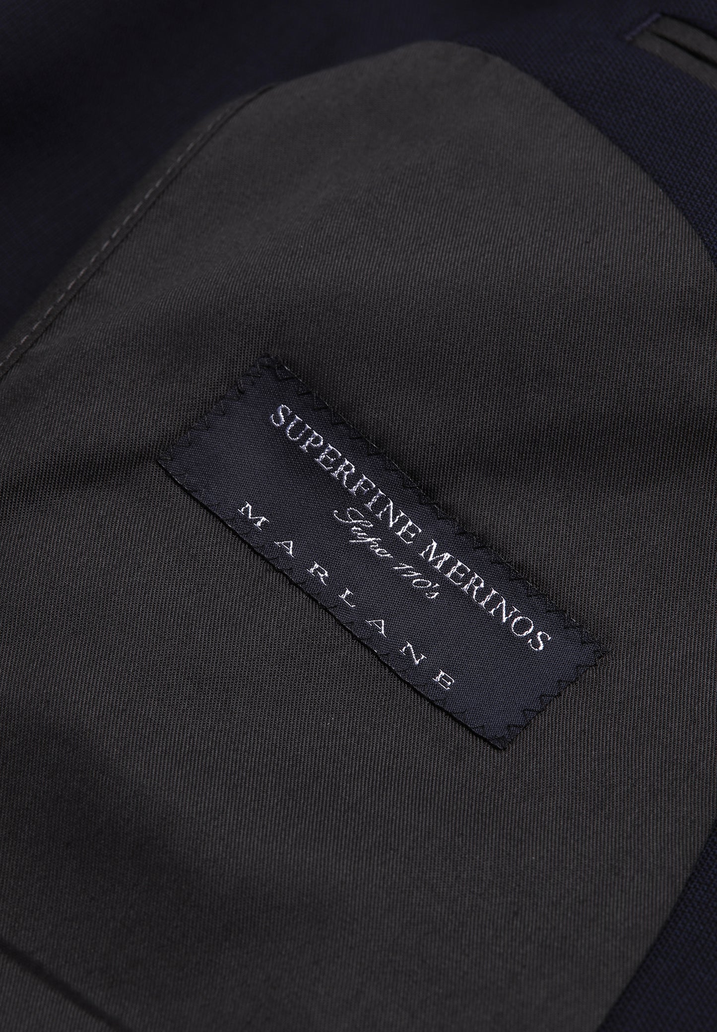 TRAJE ESTRUCTURA AZUL MARINO LANA