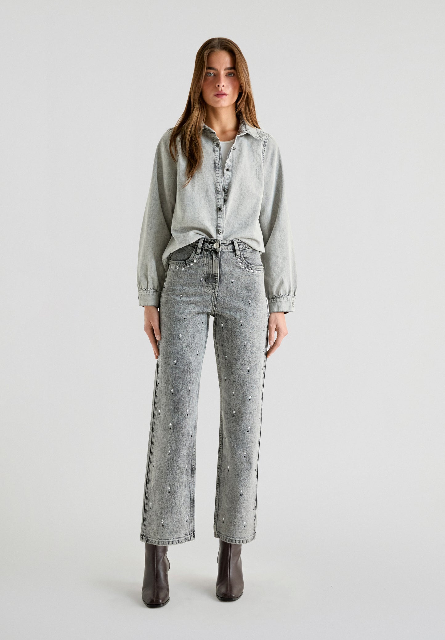 STAR STUDS DENIM PANT