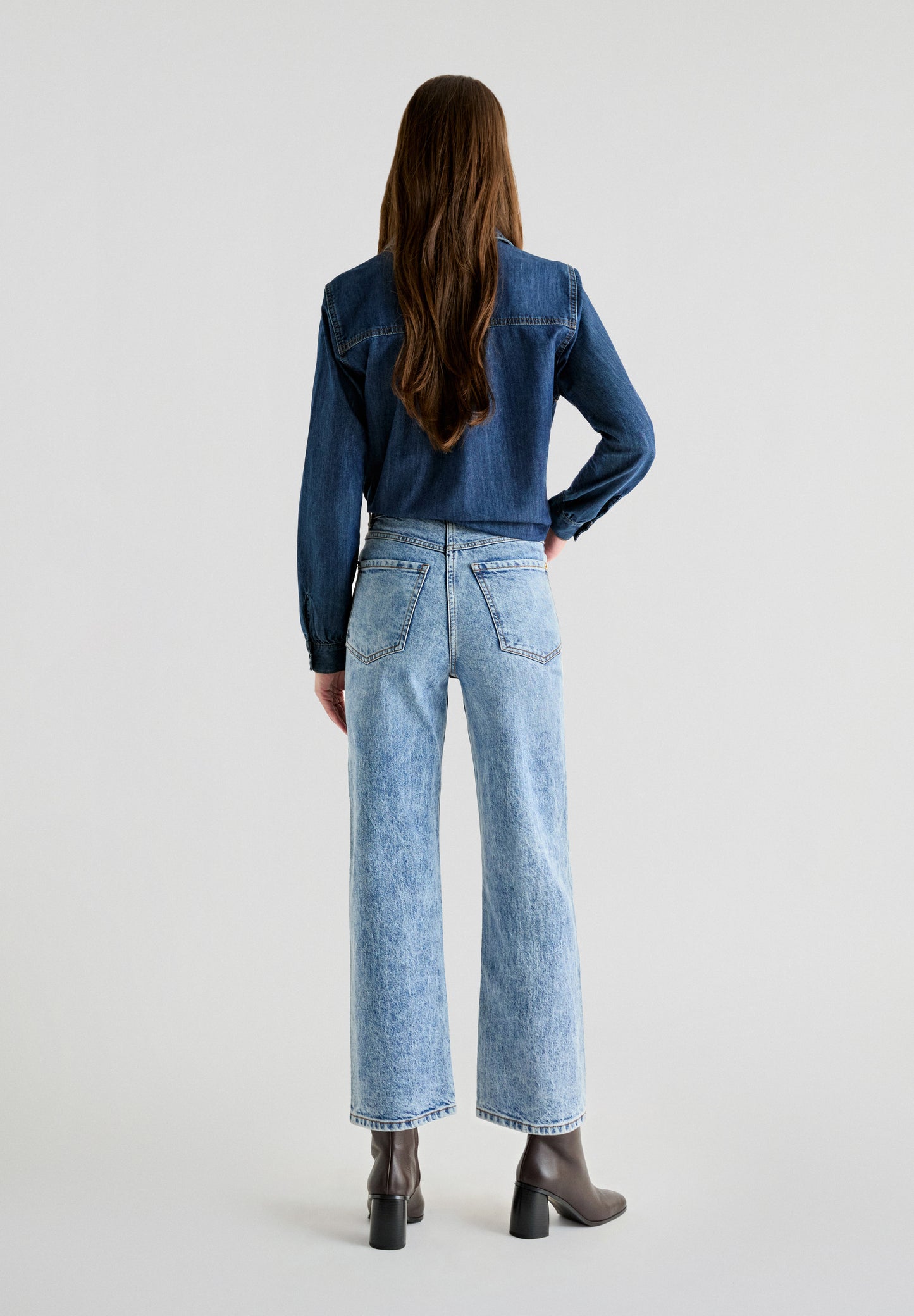 STAR STUDS DENIM PANT