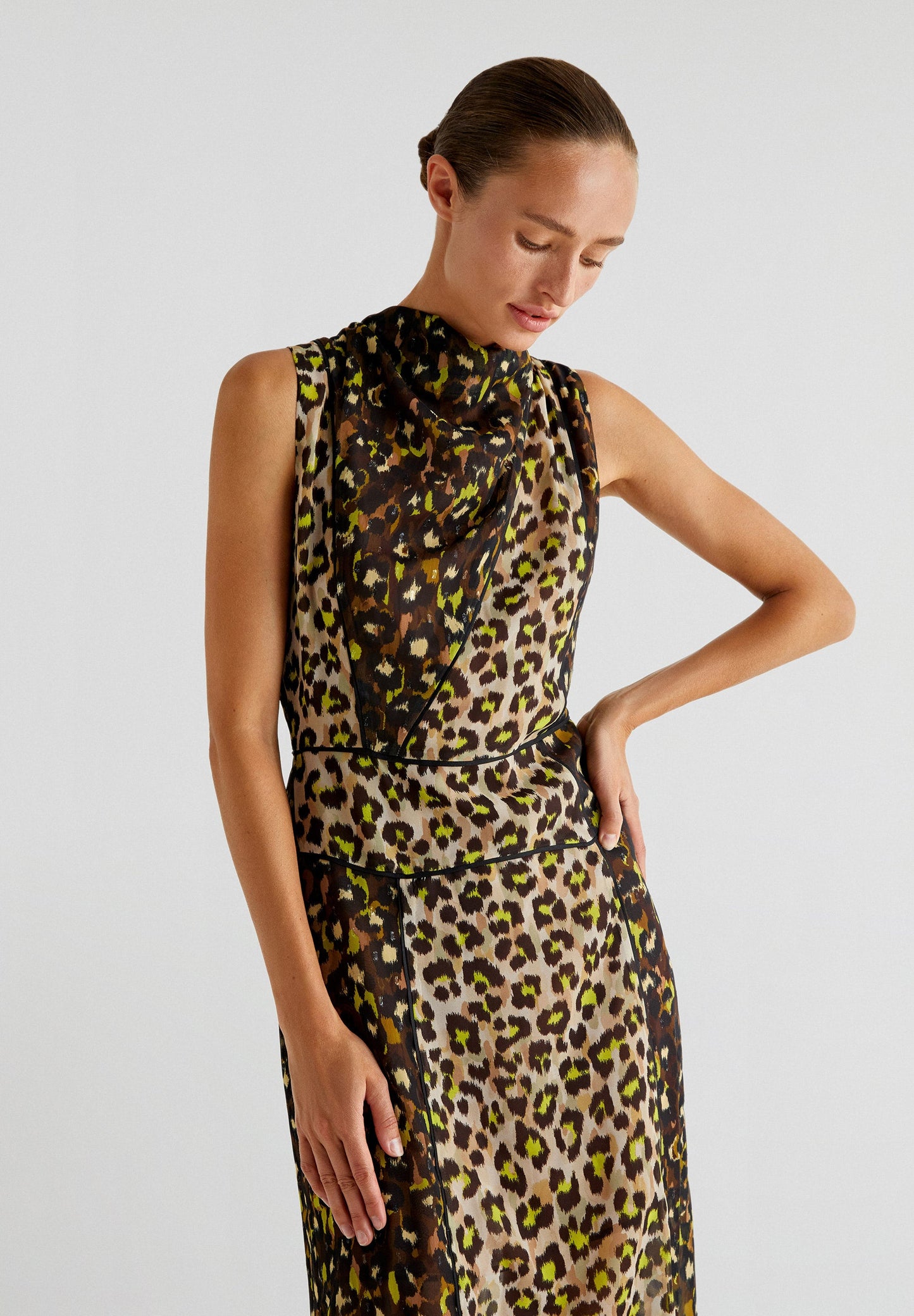 VESTIDO ANIMAL PRINT