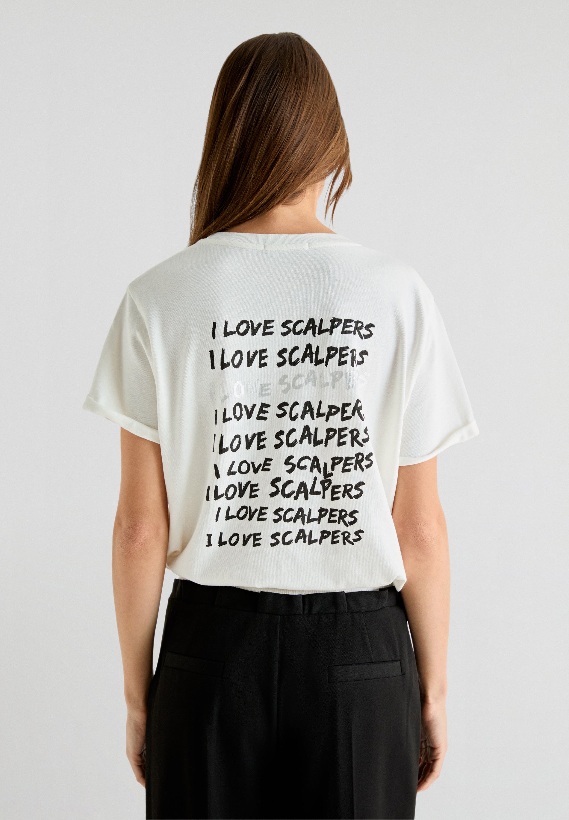 CAMISETA TEXTO TRASERO