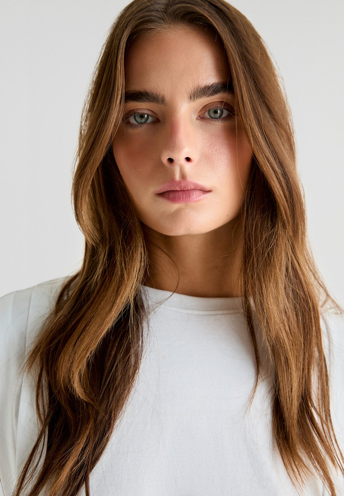 CAMISETA PLIEGUE CALAVERA TACHUELAS