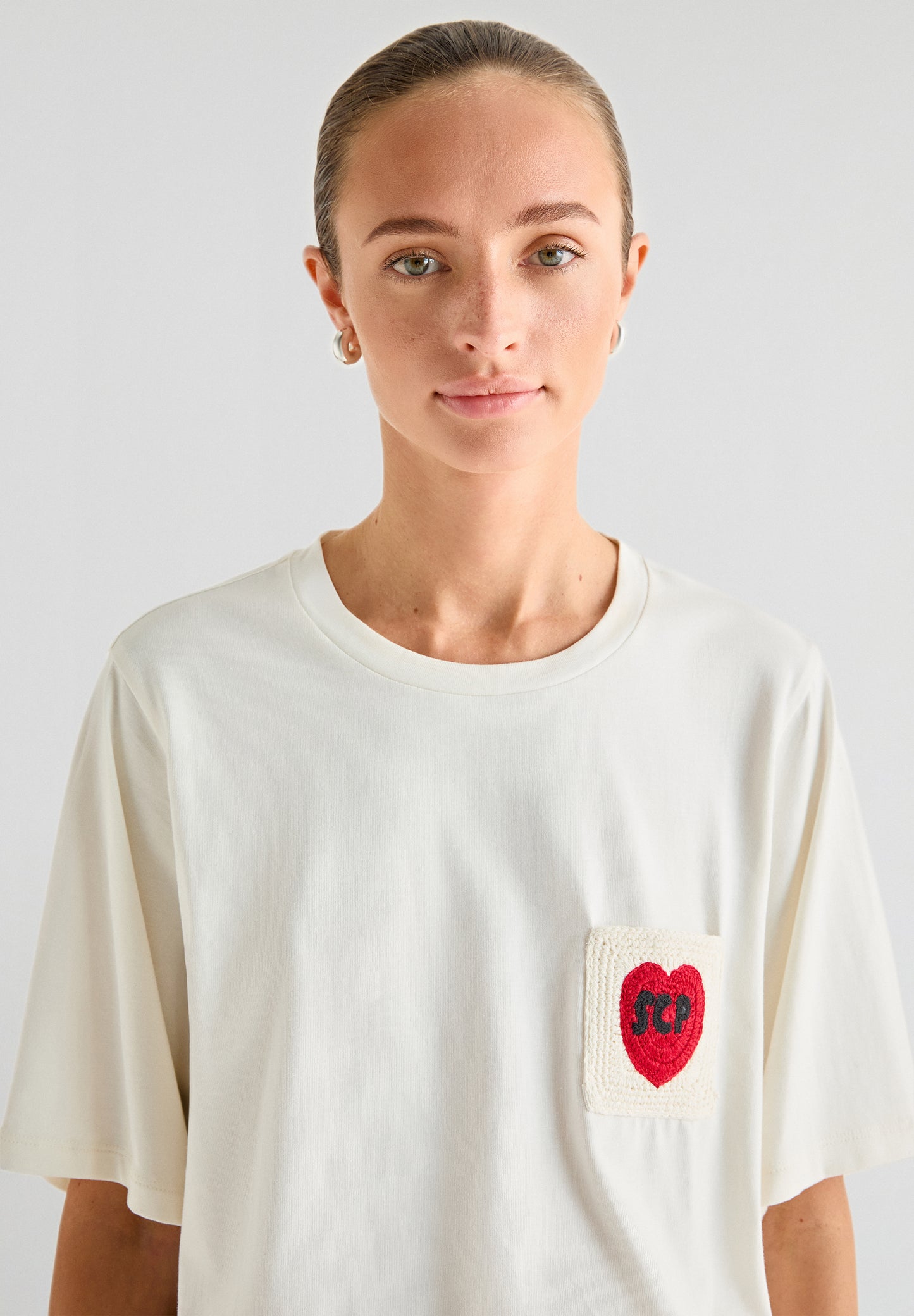 CAMISETA BOLSILLO CROCHET