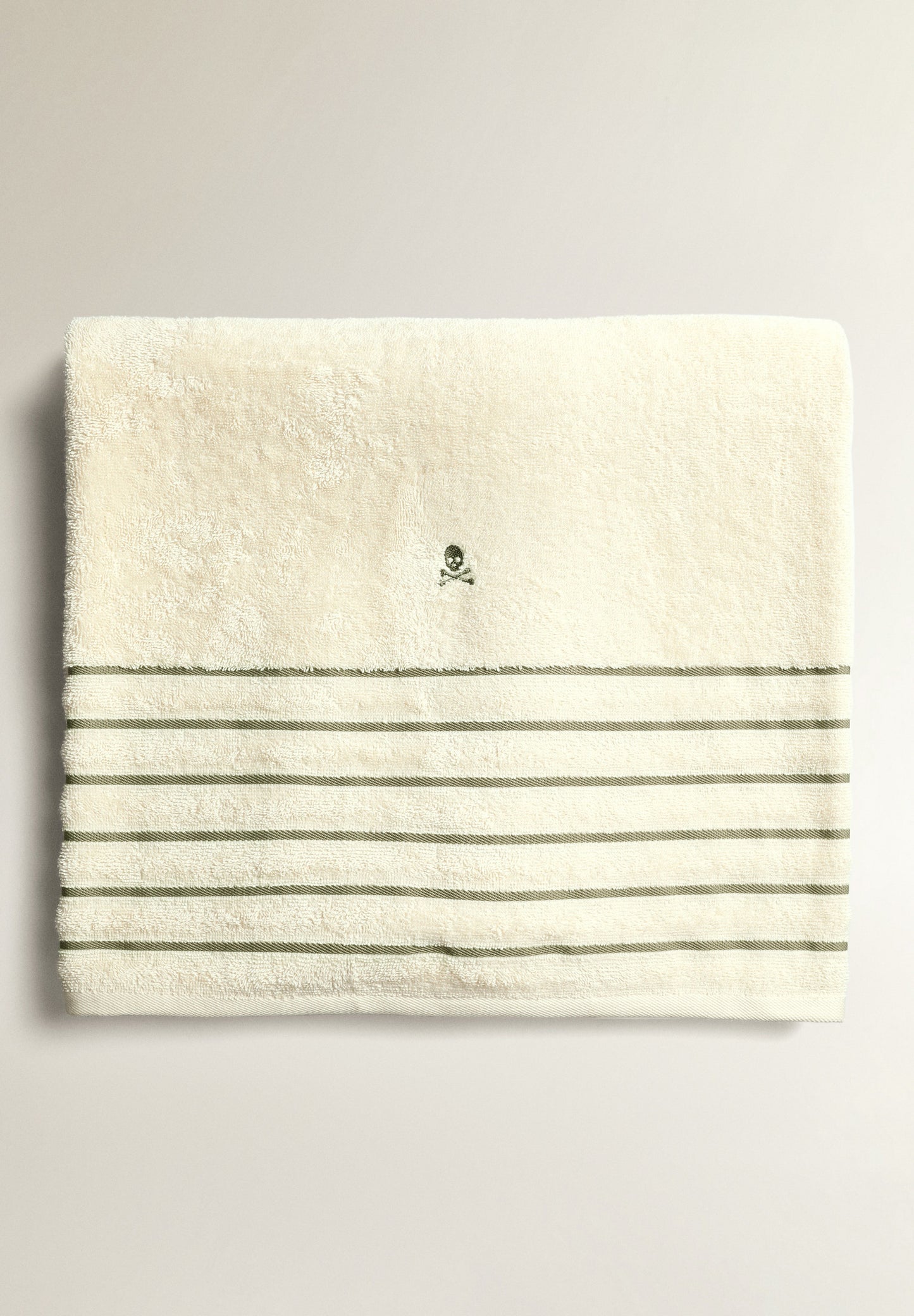 STRIPED TOWEL