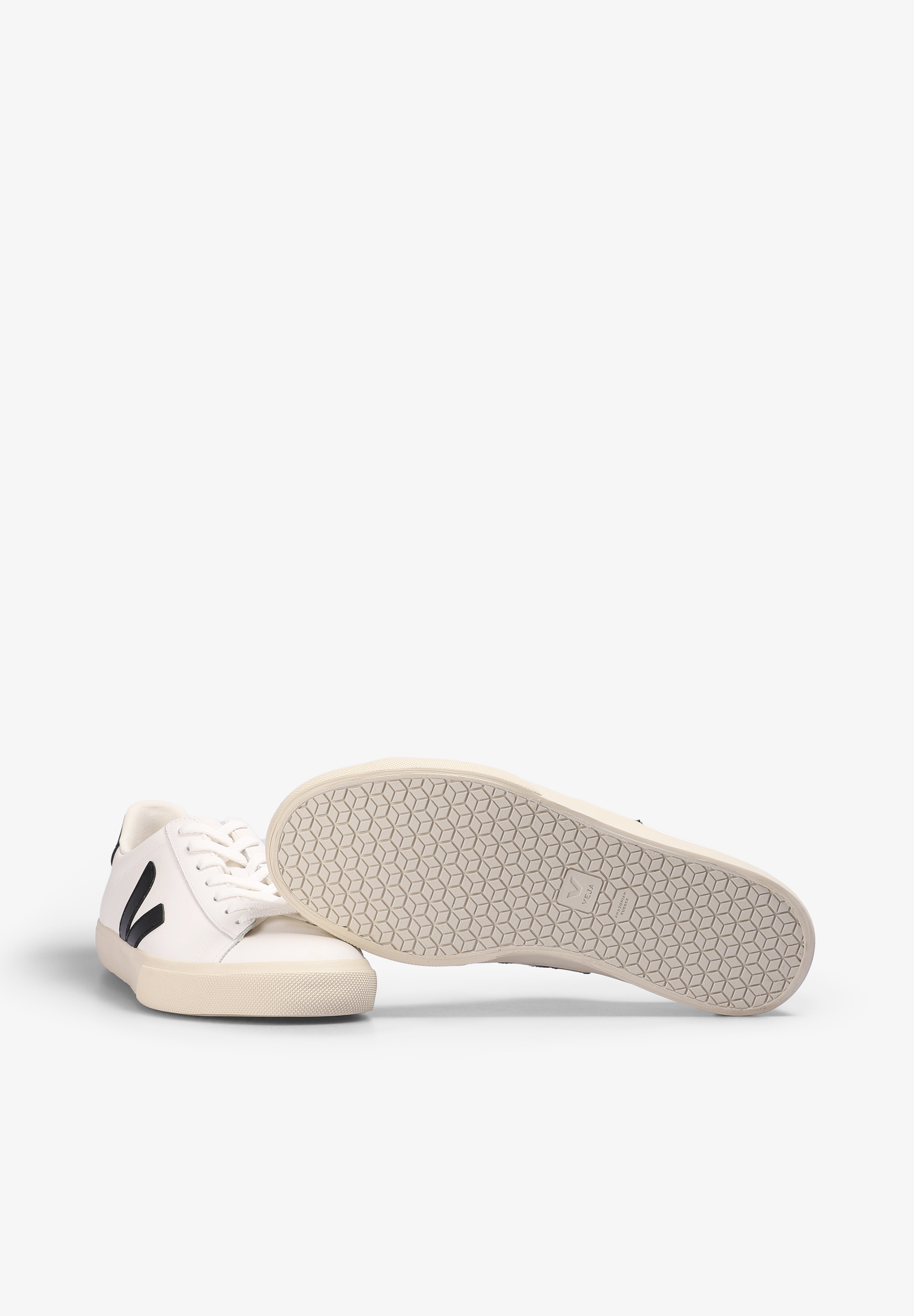 VEJA | SNEAKERS CAMPO HOMBRE - Scalpers