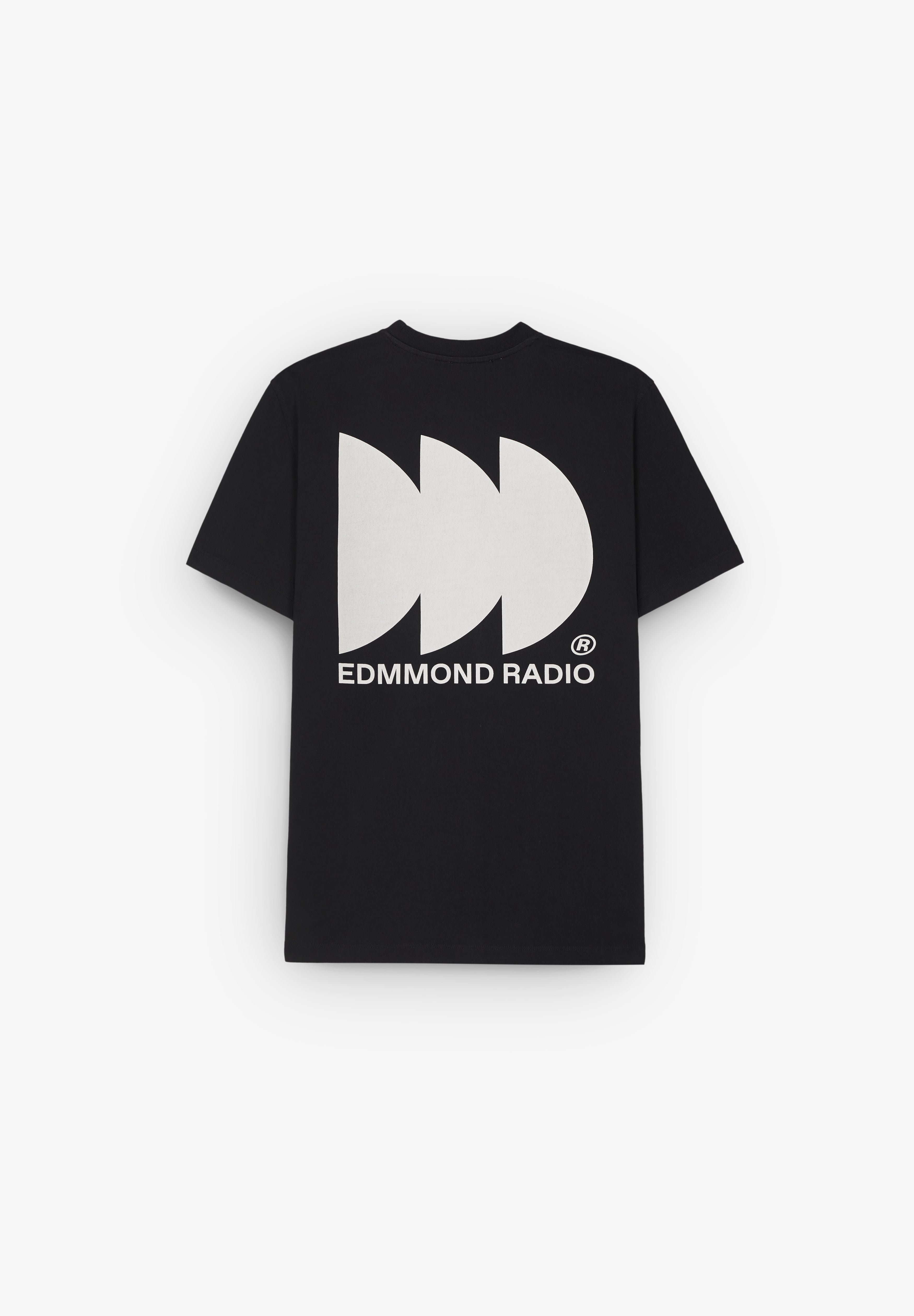 EDMMOND STUDIOS | CAMISETA RADIO CLUB