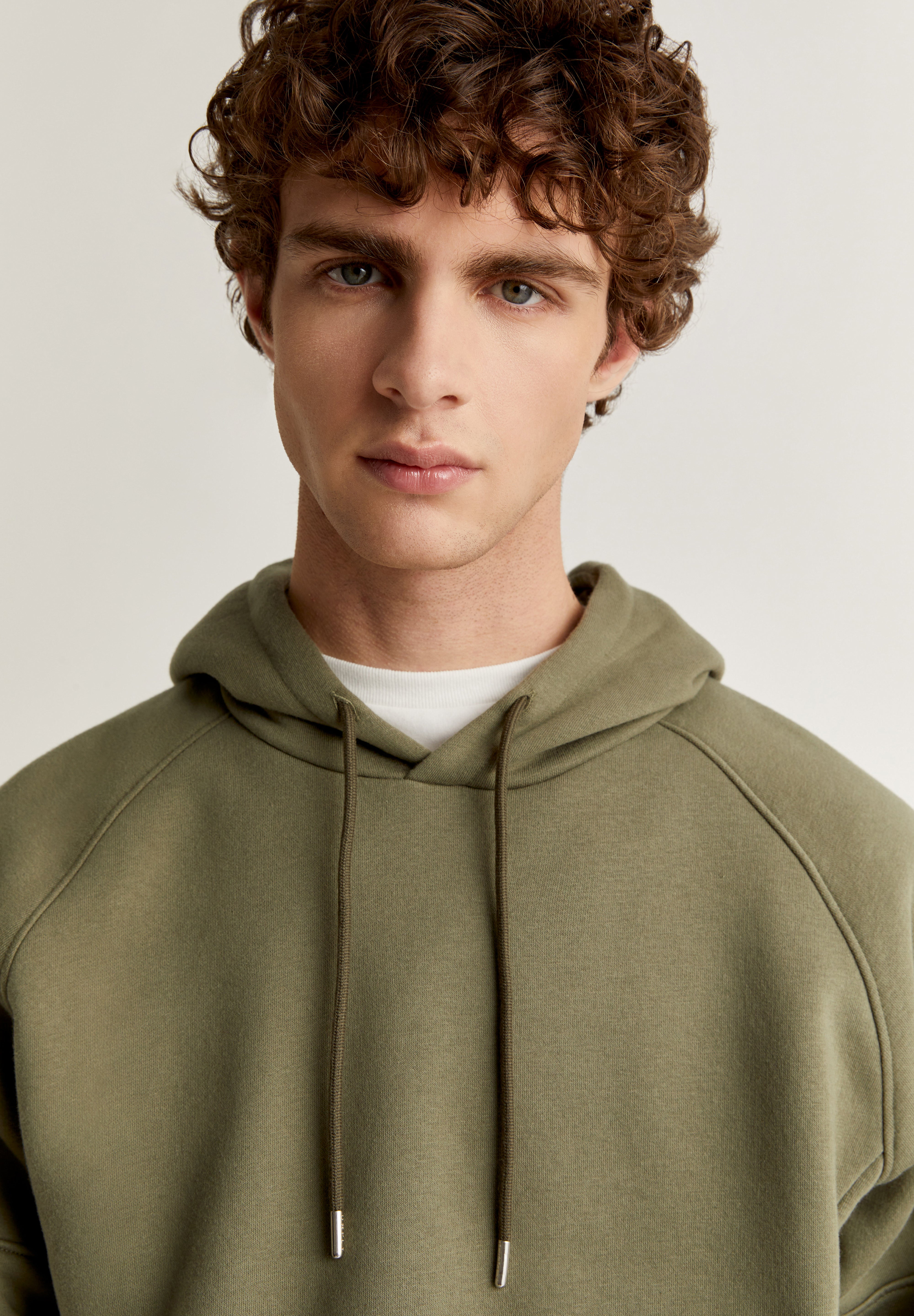 DEEPLY | SUDADERA BOLSILLOS CAPUCHA - Scalpers