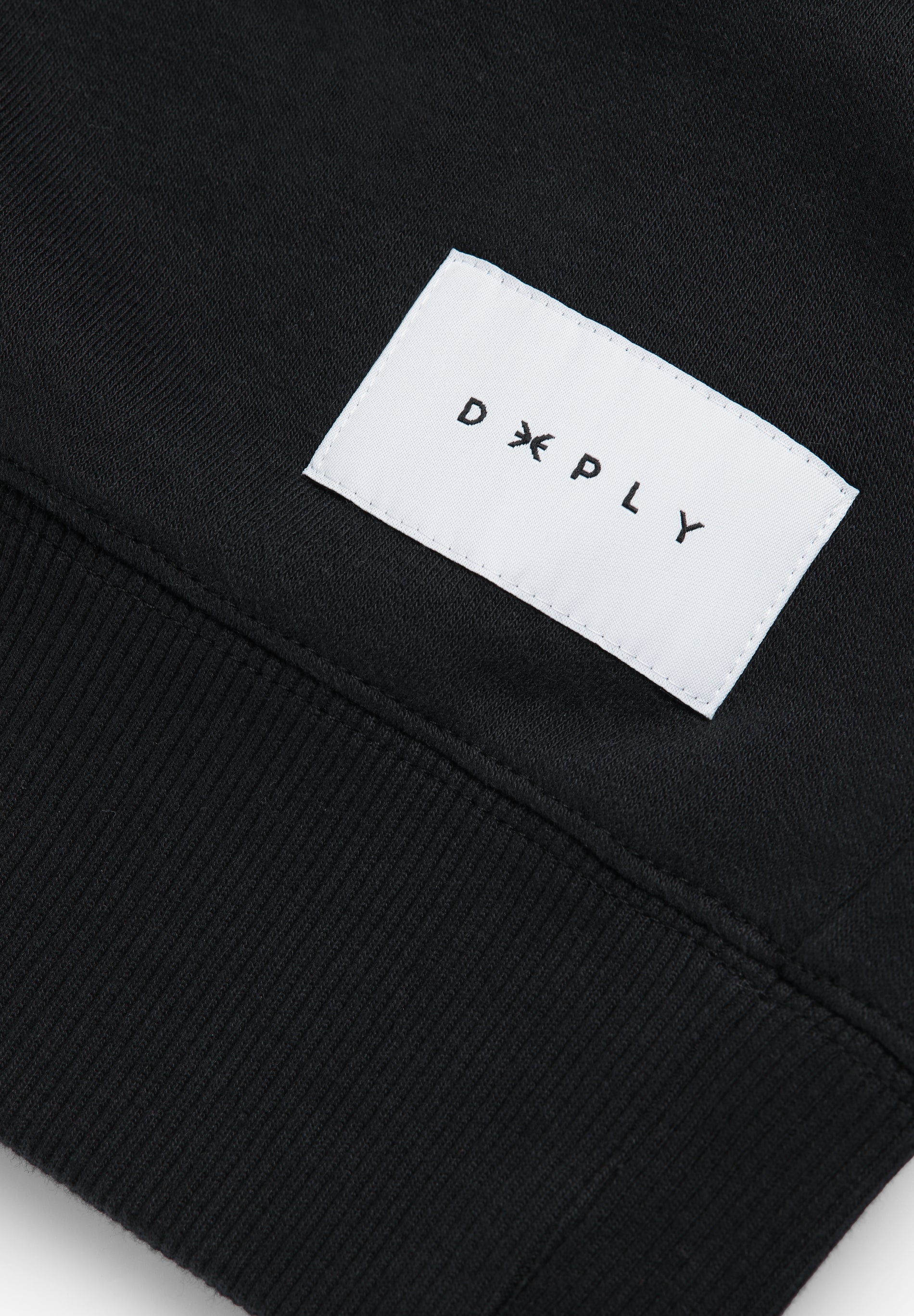 DEEPLY | SUDADERA MEDIA CREMALLERA - Scalpers
