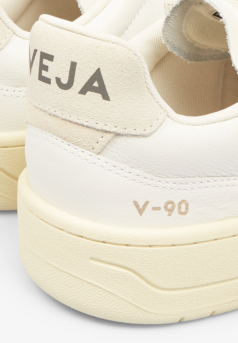 VEJA | SNEAKERS V-90 HOMBRE