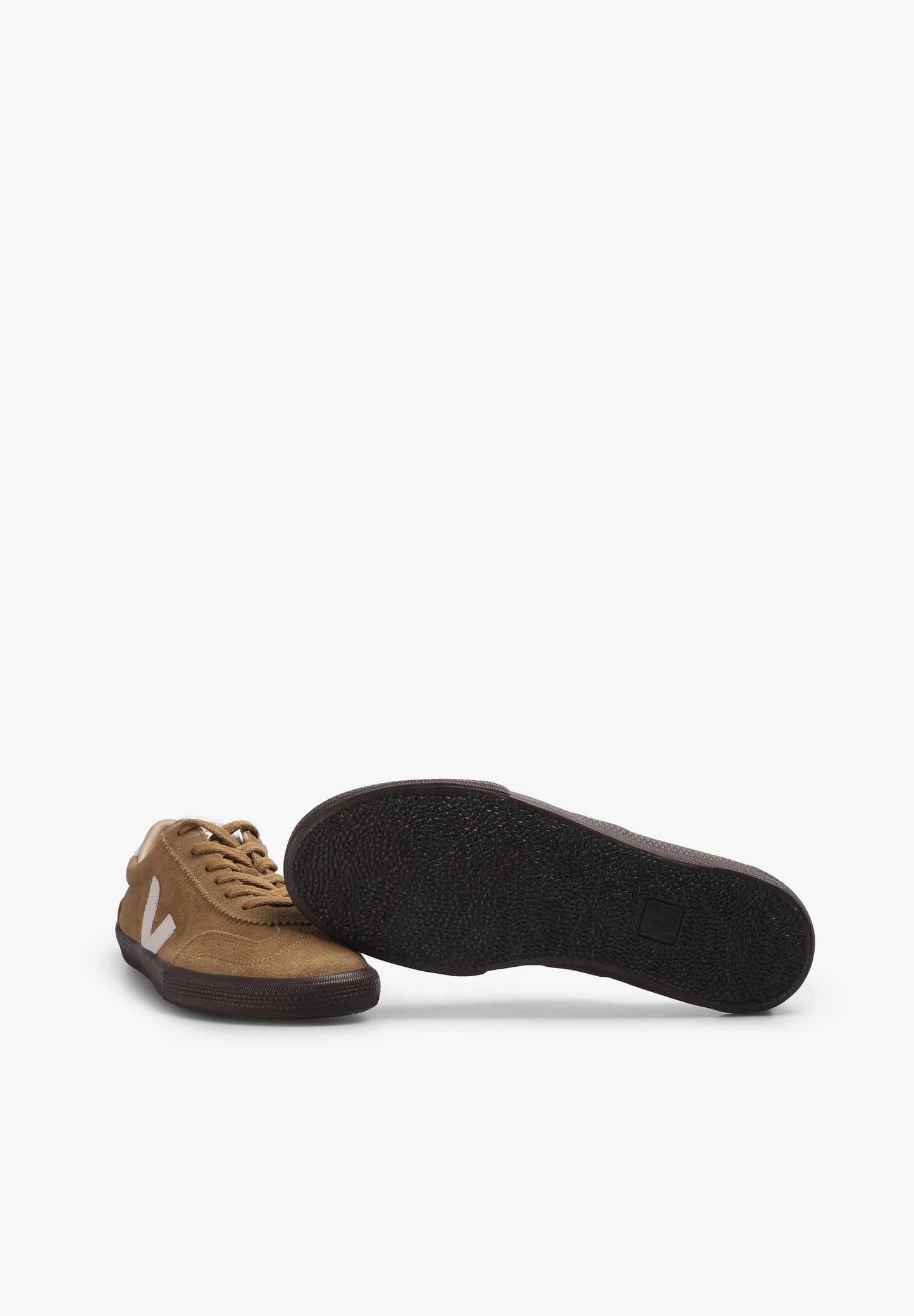 VEJA | SNEAKERS VOLLEY HOMBRE