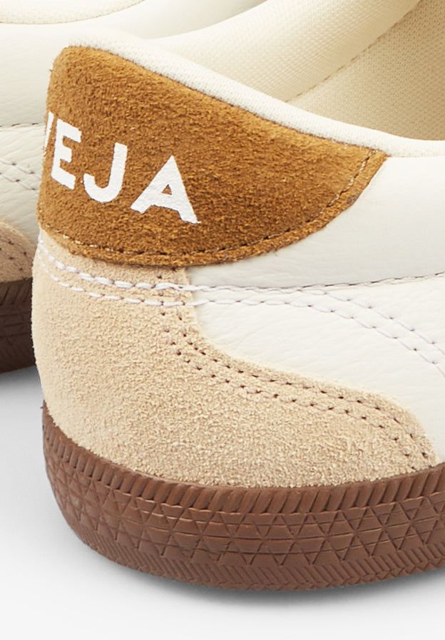 VEJA | SNEAKERS VOLLEY MUJER